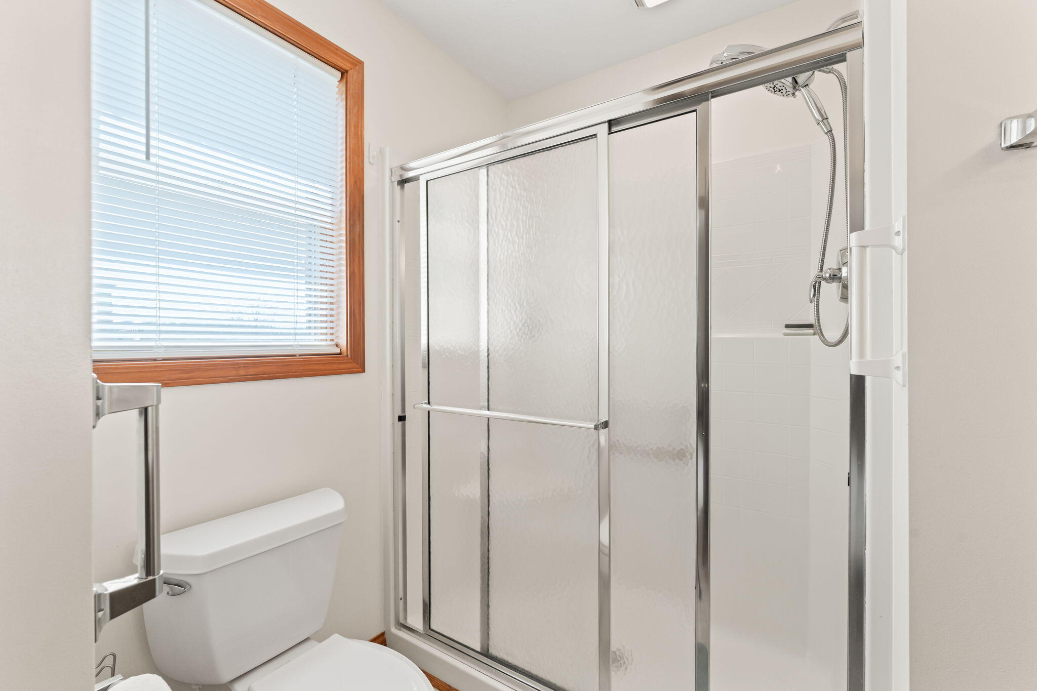 7855 Bradford Bloomer Road, Bradford, Ohio 45308
