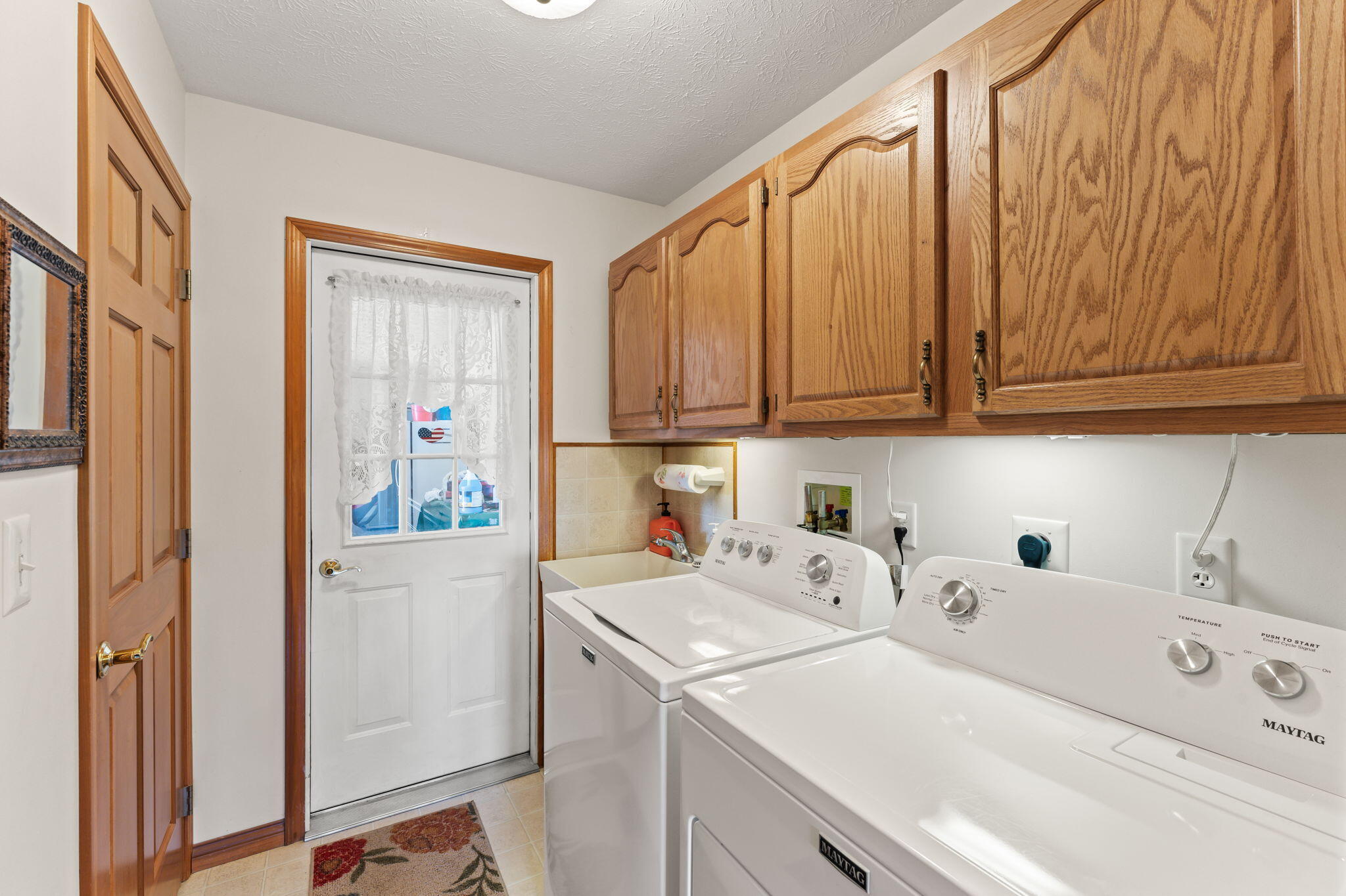 7855 Bradford Bloomer Road, Bradford, Ohio 45308
