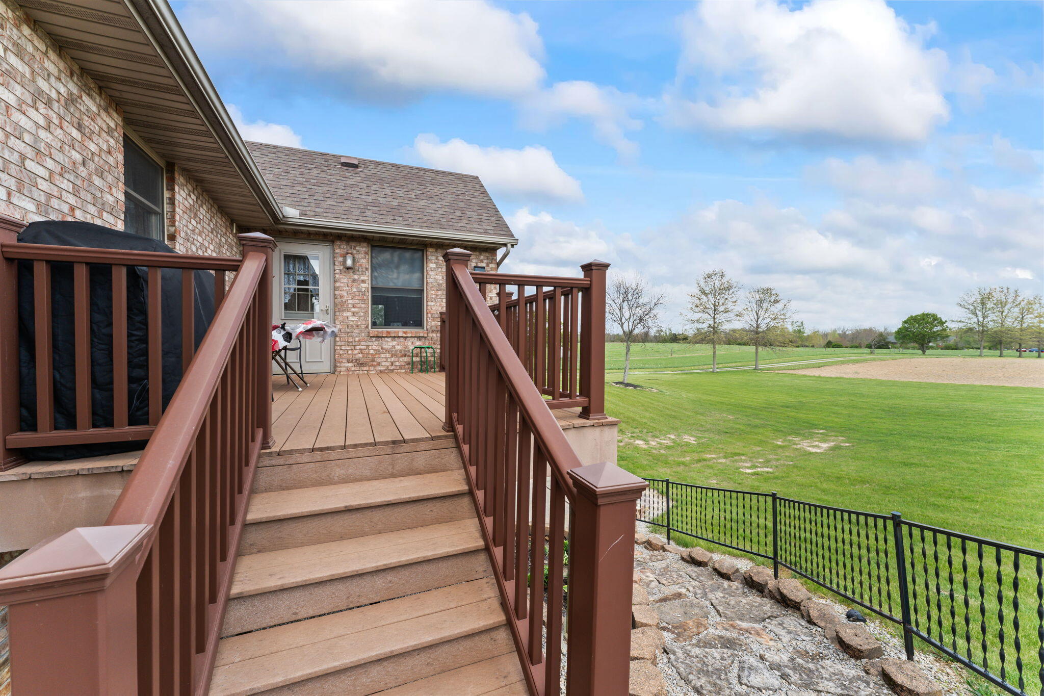 7855 Bradford Bloomer Road, Bradford, Ohio 45308