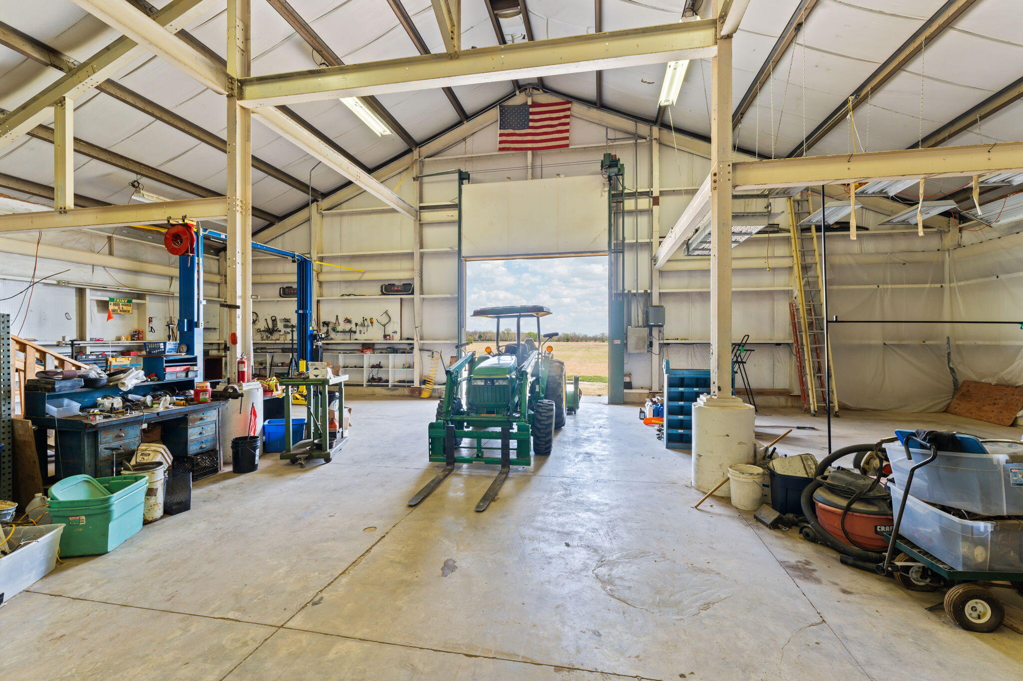 7855 Bradford Bloomer Road, Bradford, Ohio 45308