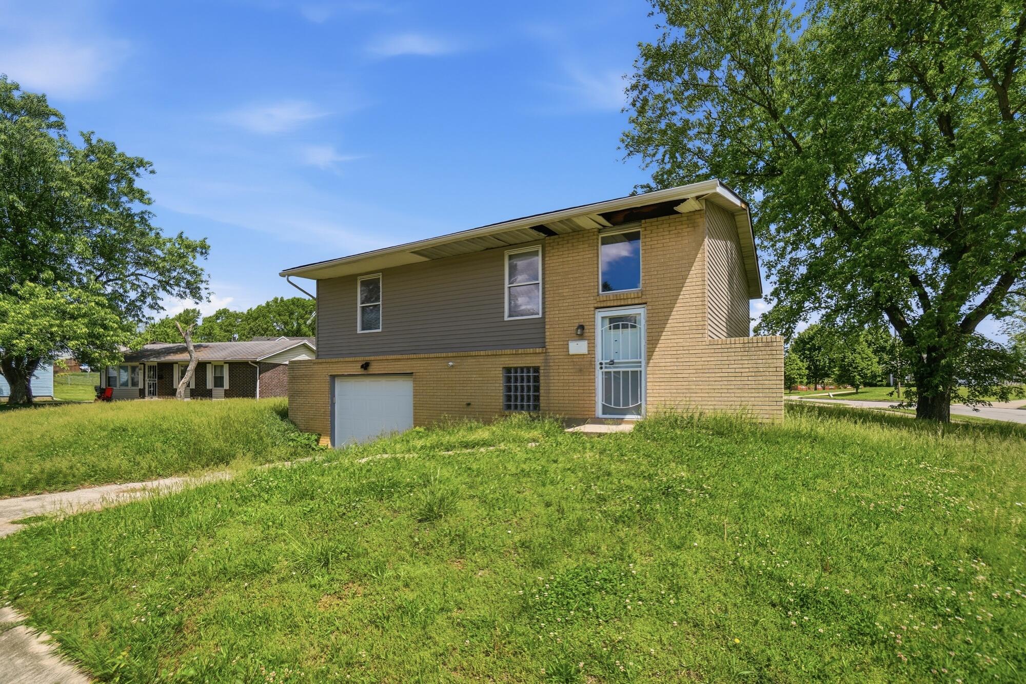 1805 Coretta Court, Dayton, Ohio 45417