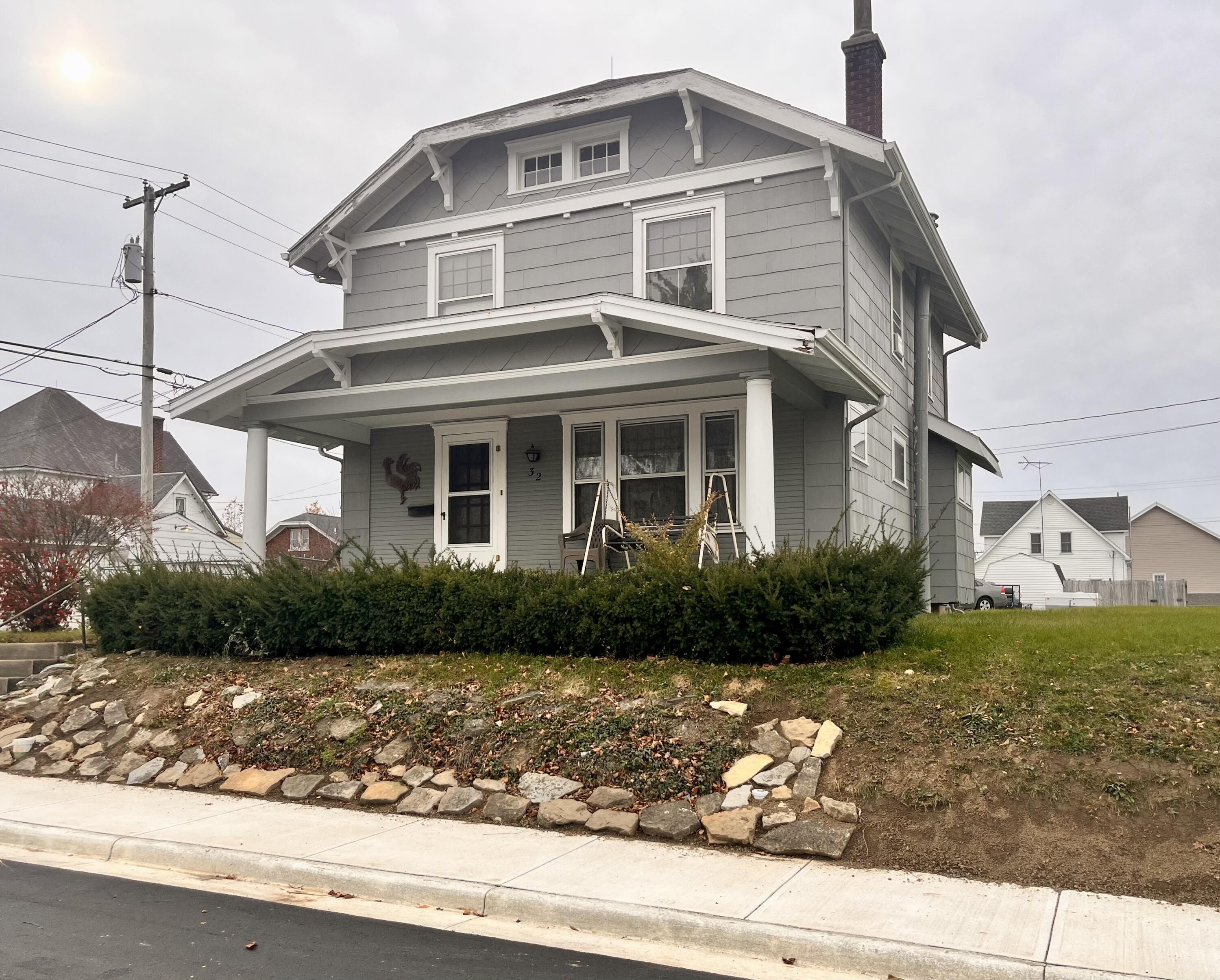 32 East Street, Versailles, Ohio 45380
