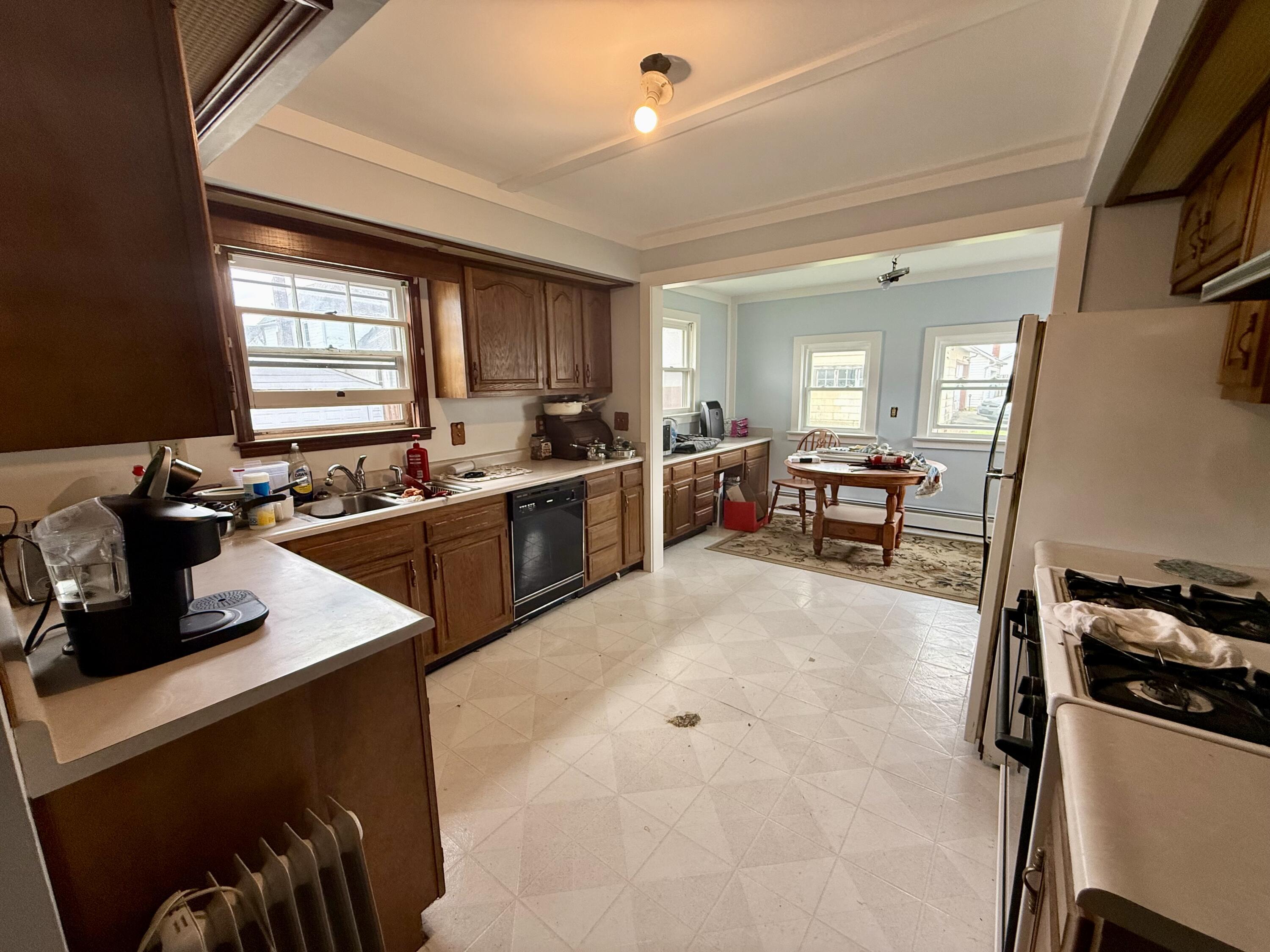 32 East Street, Versailles, Ohio 45380