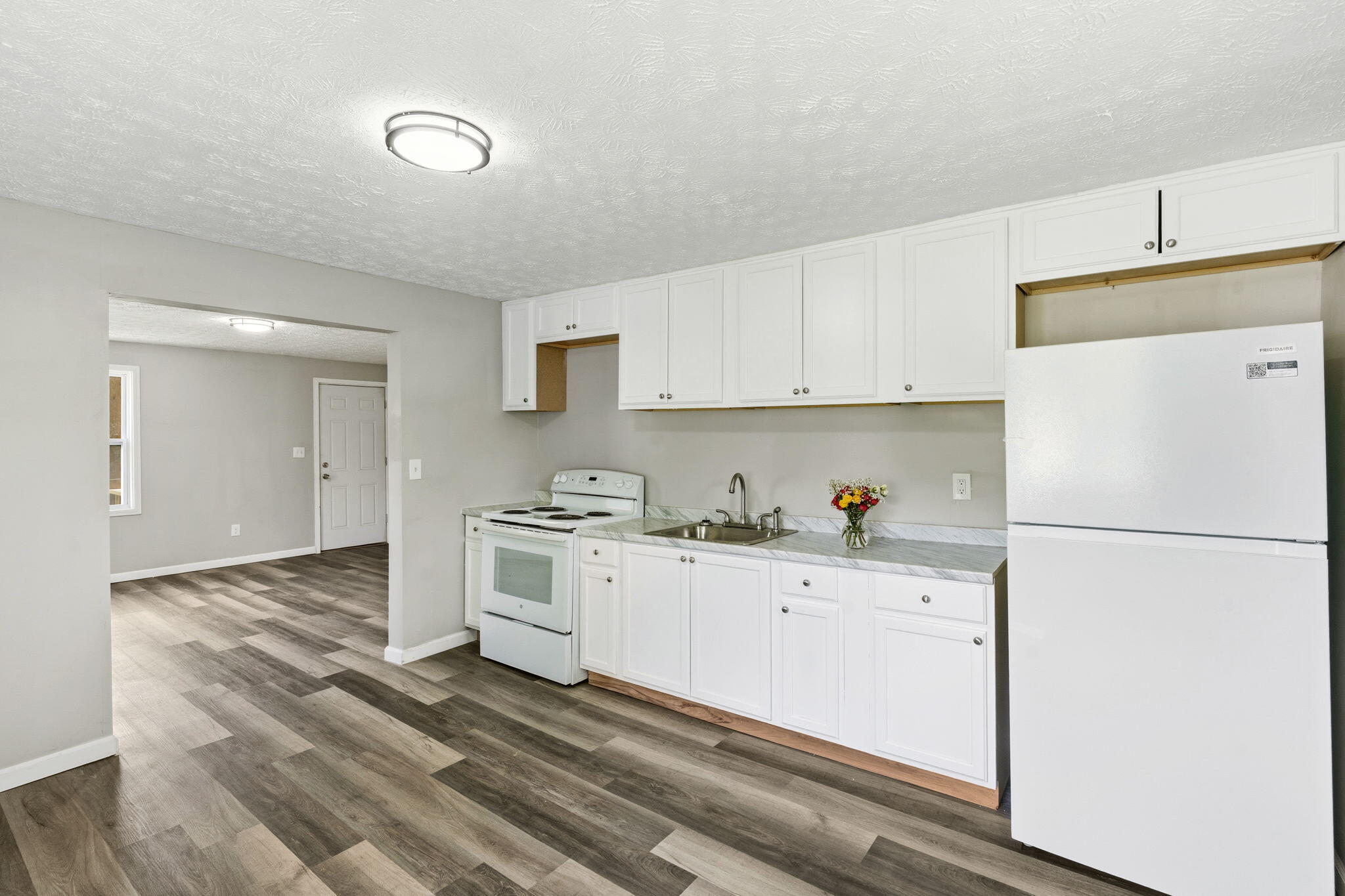 402 Highview Avenue, Springfield, Ohio 45505