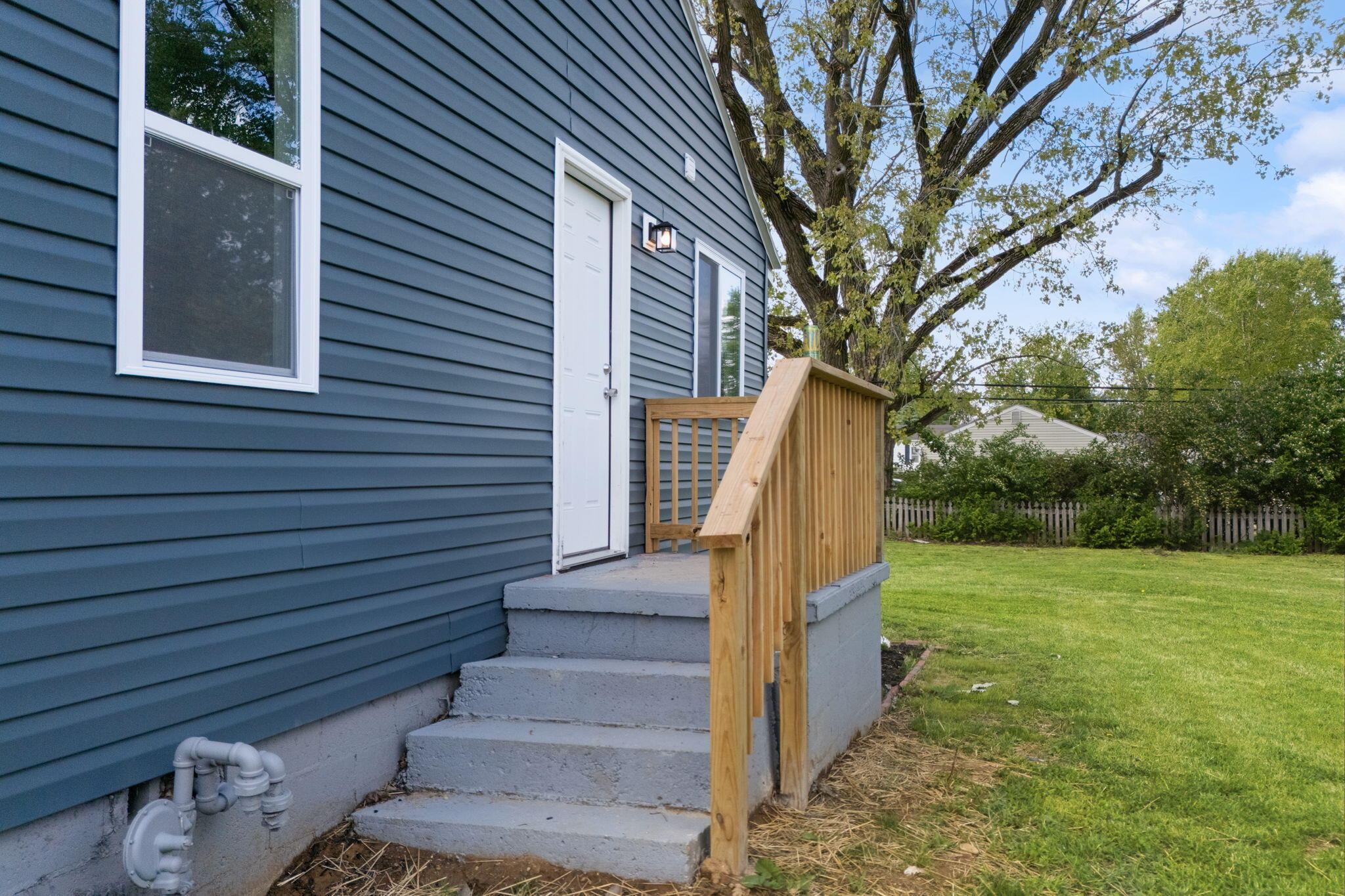 402 Highview Avenue, Springfield, Ohio 45505