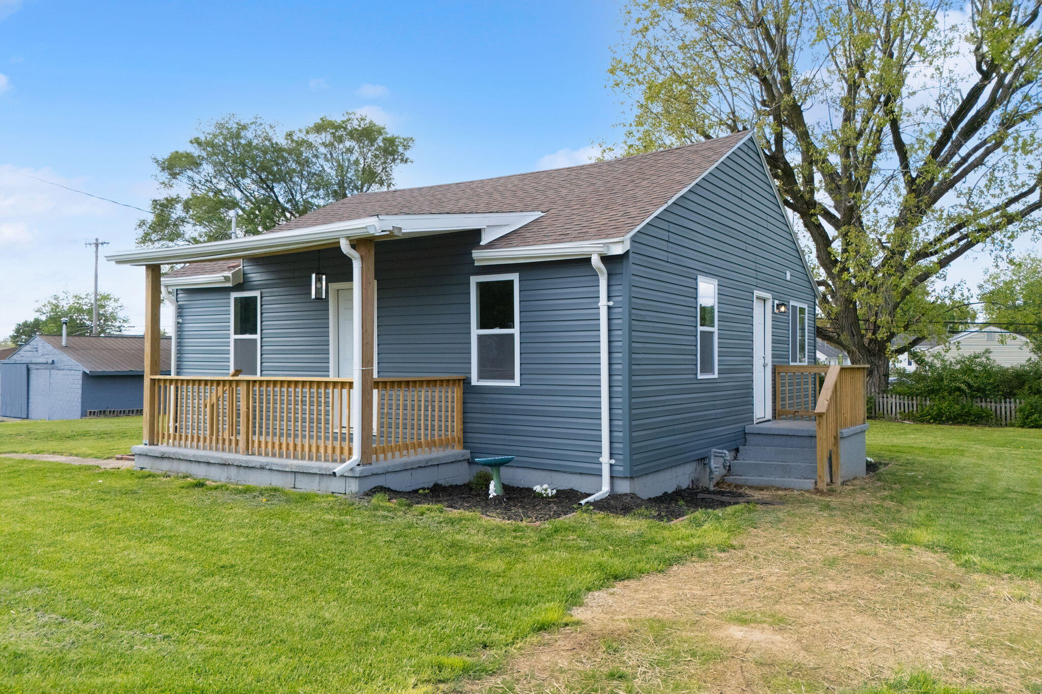 402 Highview Avenue, Springfield, Ohio 45505