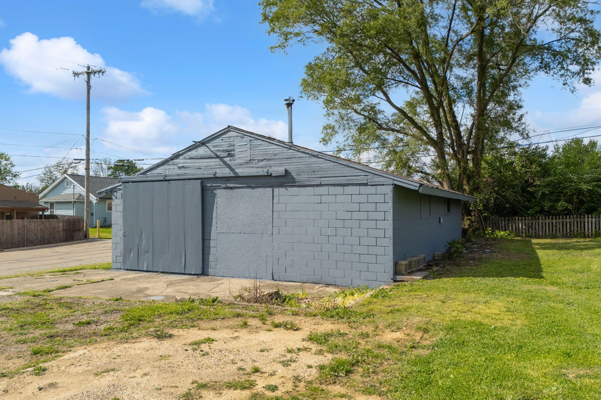 402 Highview Avenue, Springfield, Ohio 45505