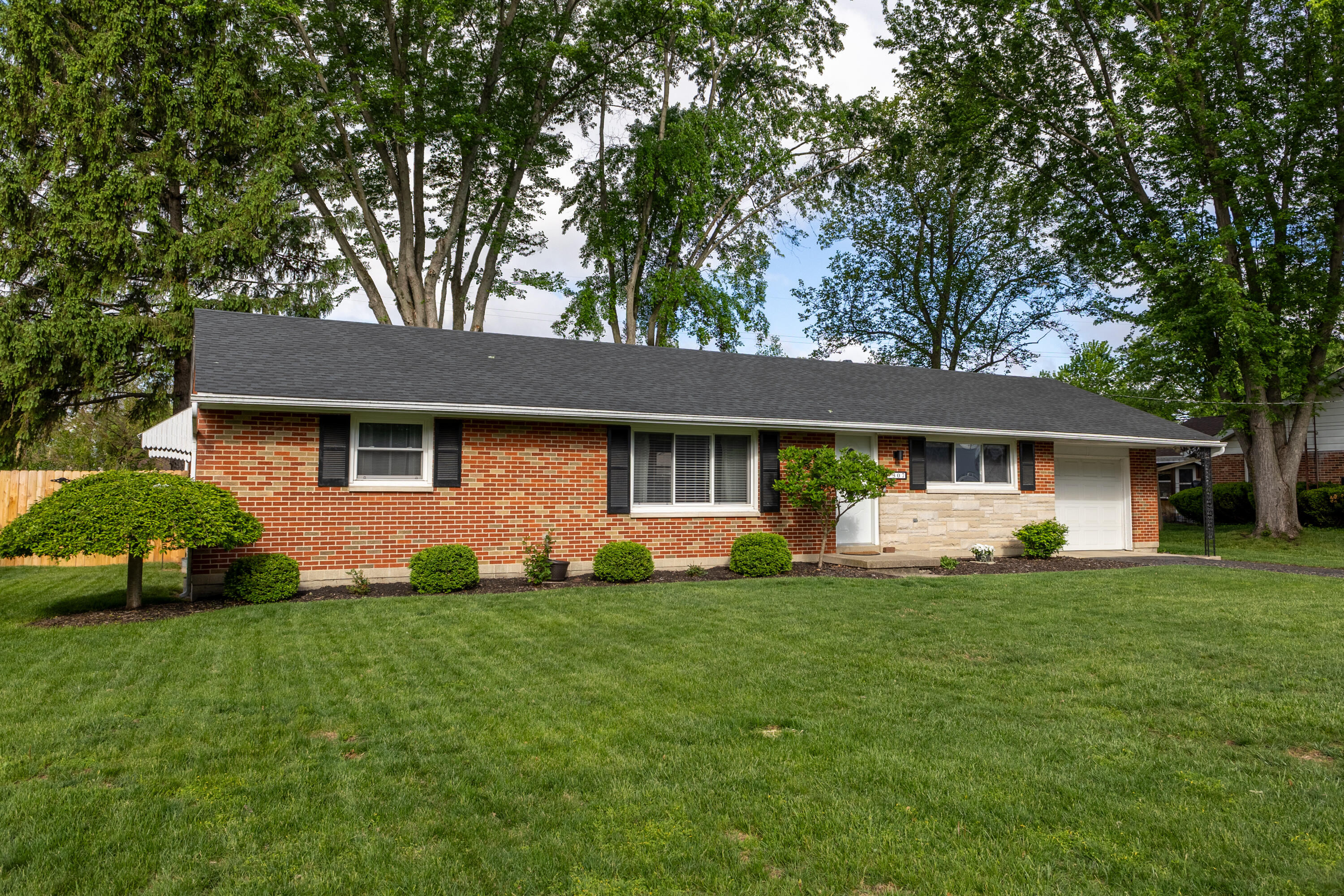 307 Walnut Street, Englewood, Ohio 45322