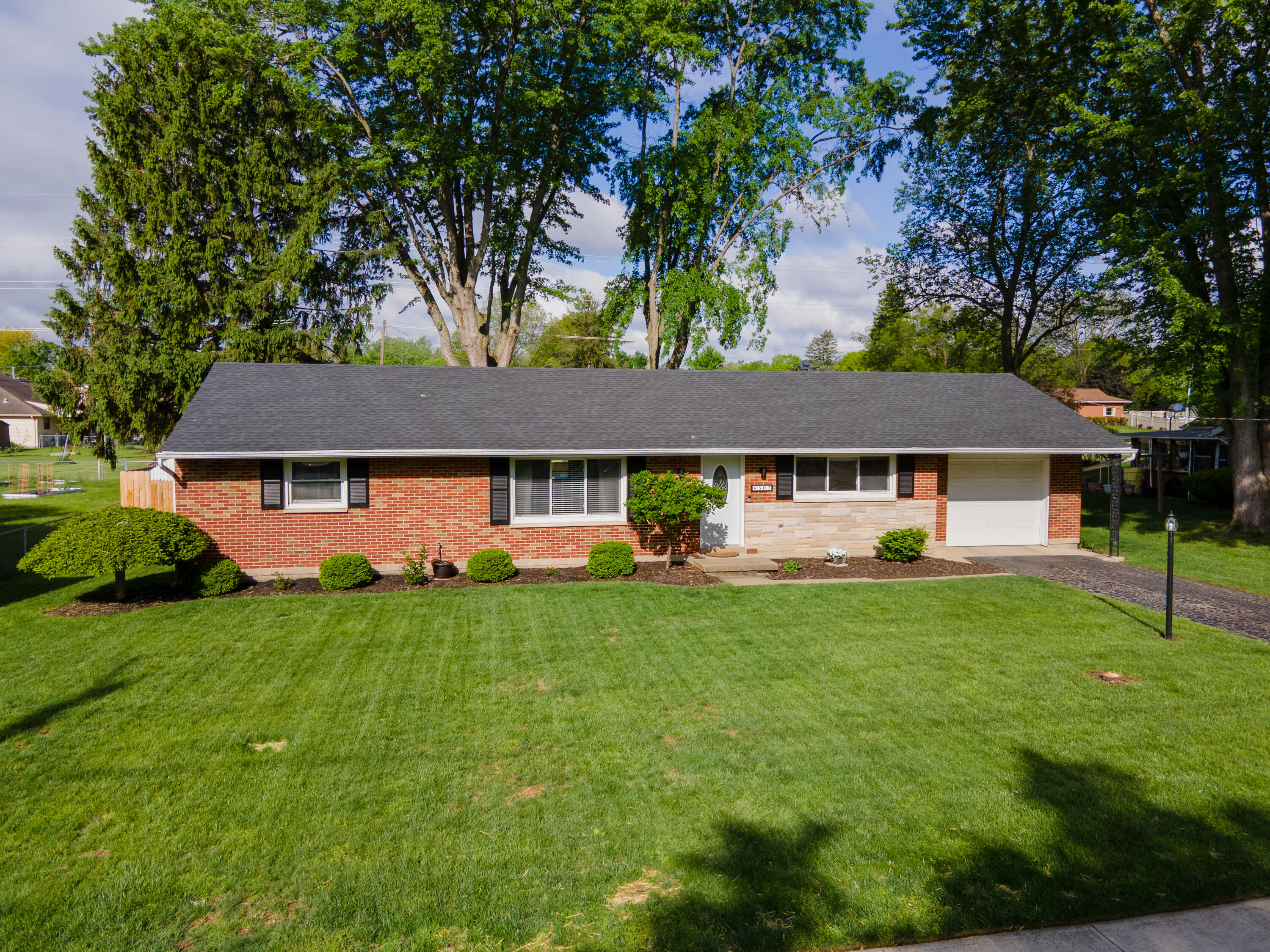 307 Walnut Street, Englewood, Ohio 45322