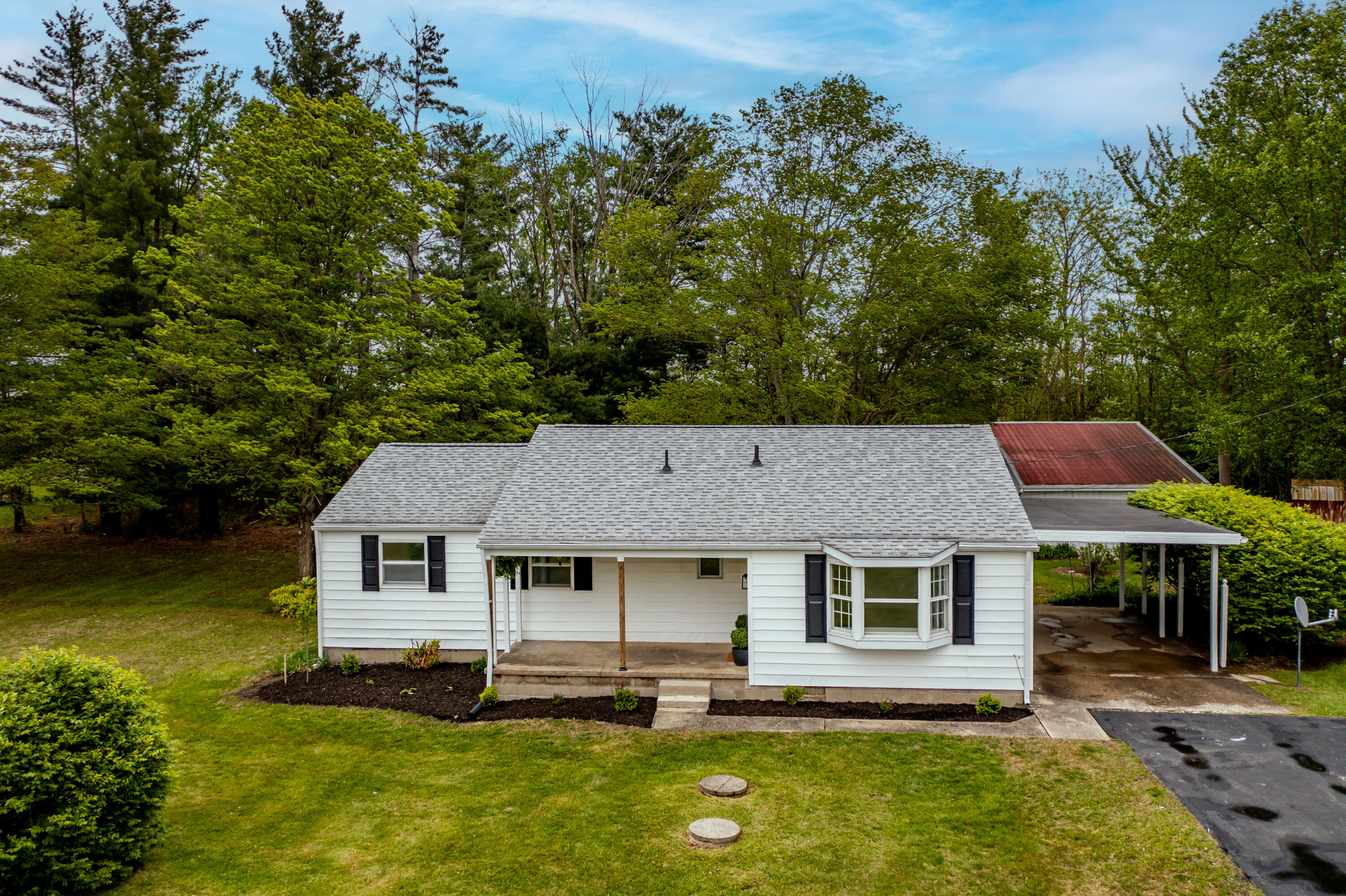 11296 Pansing Road, Brookville, Ohio 45309