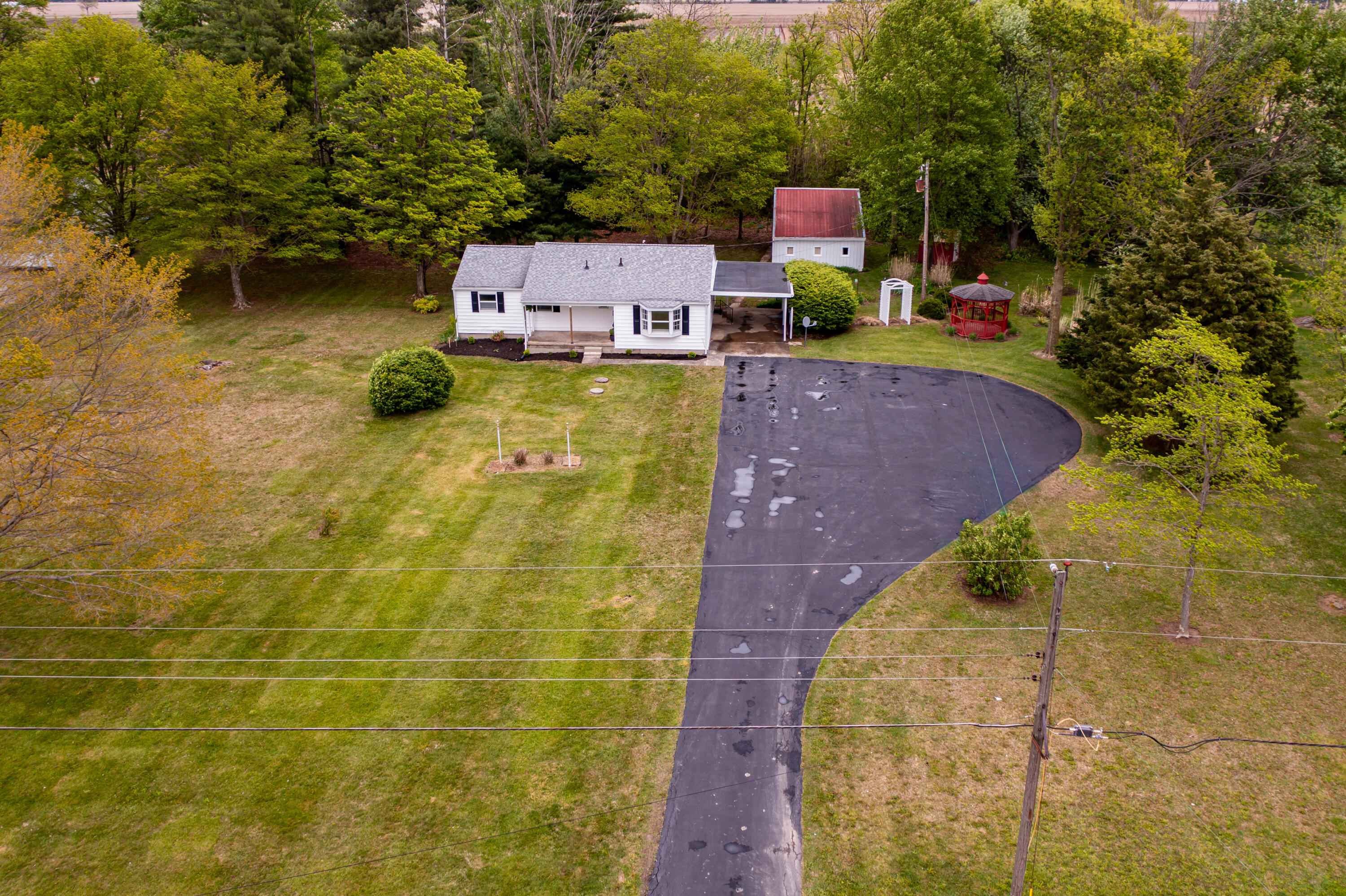 11296 Pansing Road, Brookville, Ohio 45309