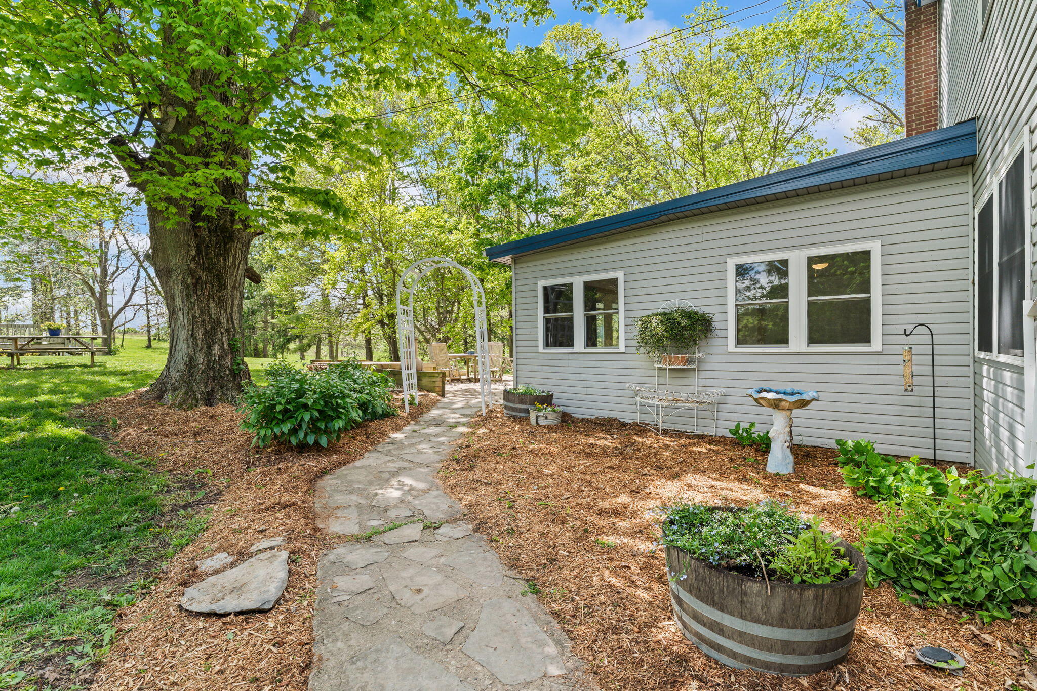 11255 Possum Hollow Road, Saint Paris, Ohio 43072