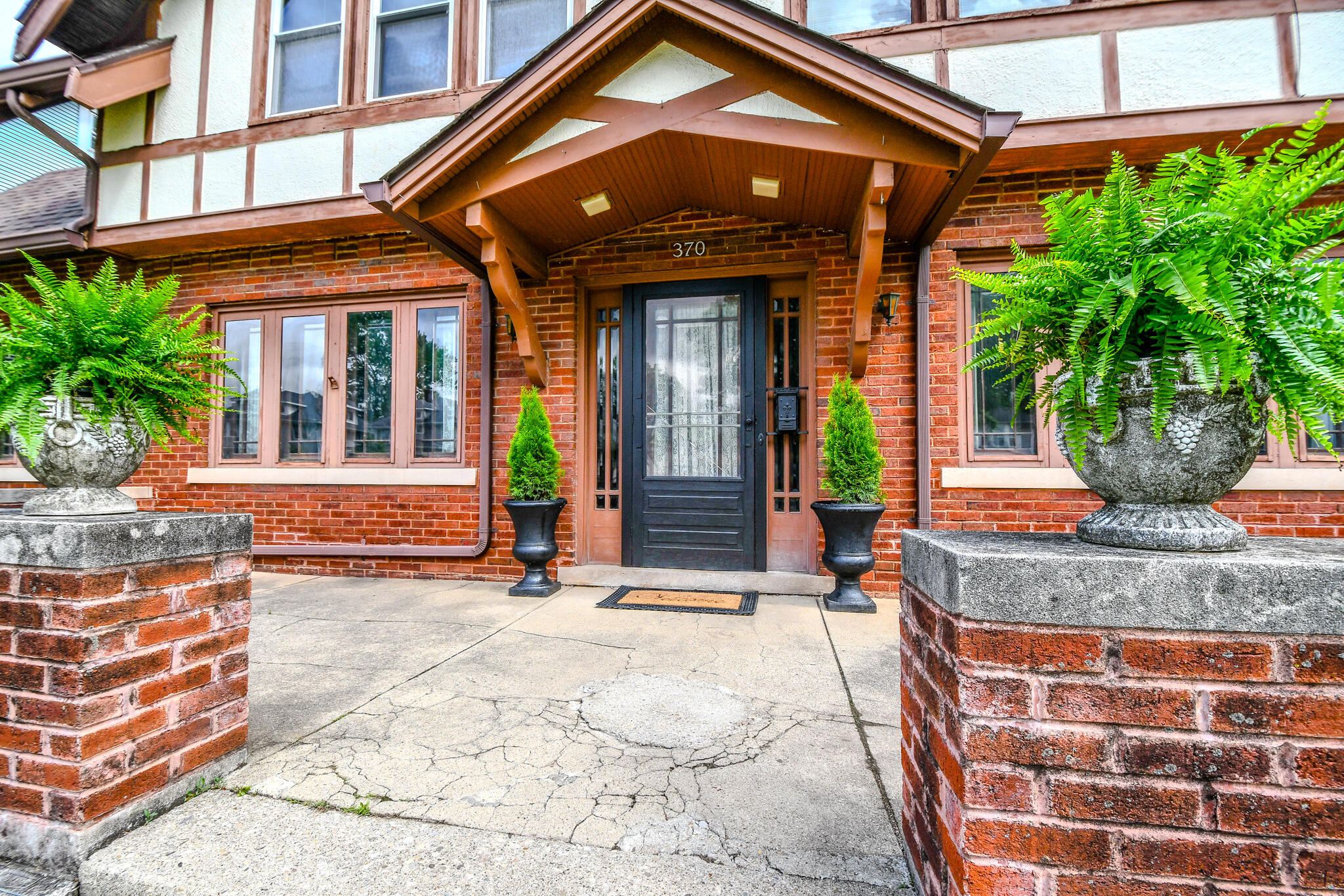 370 Cassilly Street, Springfield, Ohio 45503