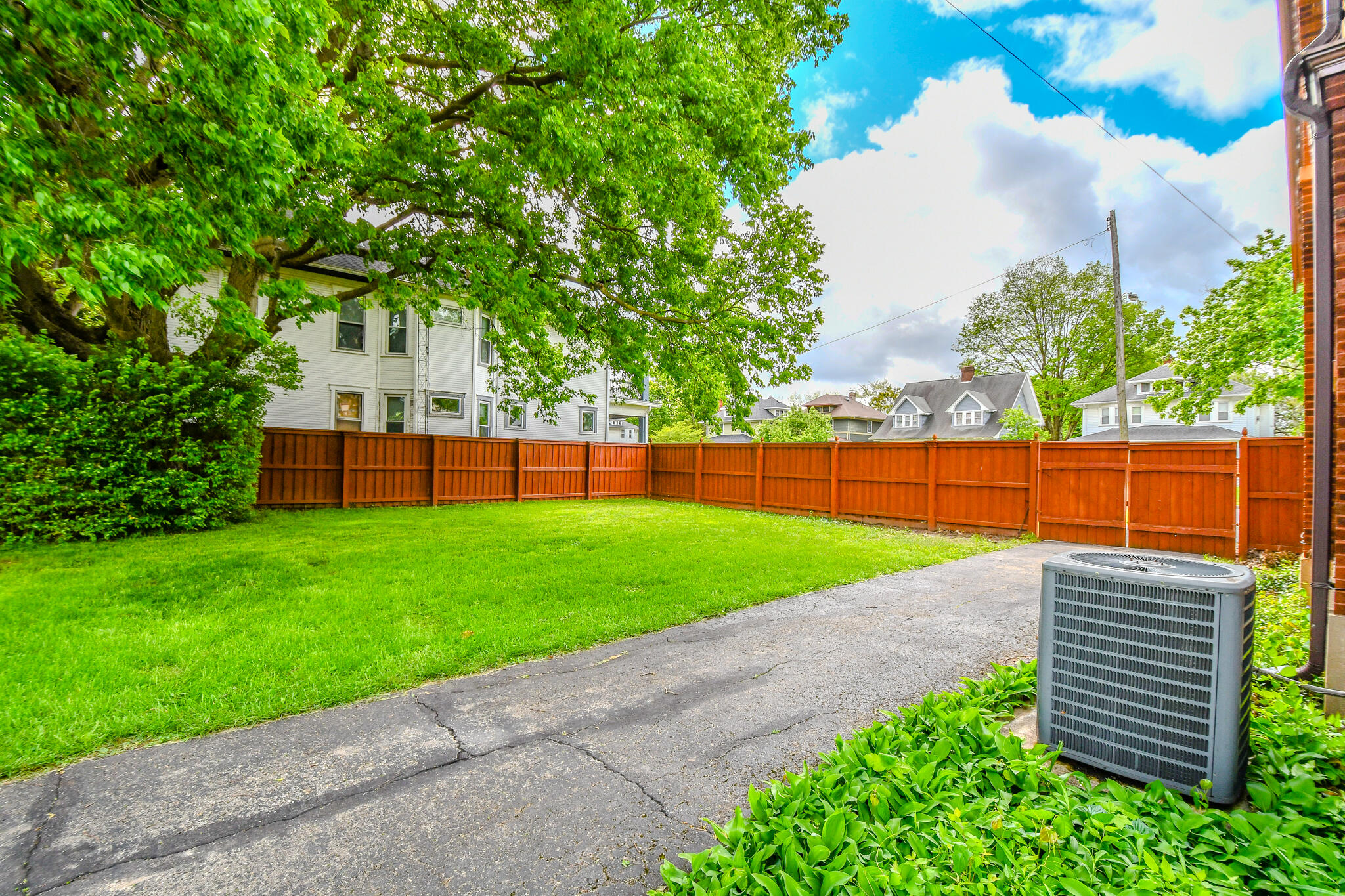 370 Cassilly Street, Springfield, Ohio 45503