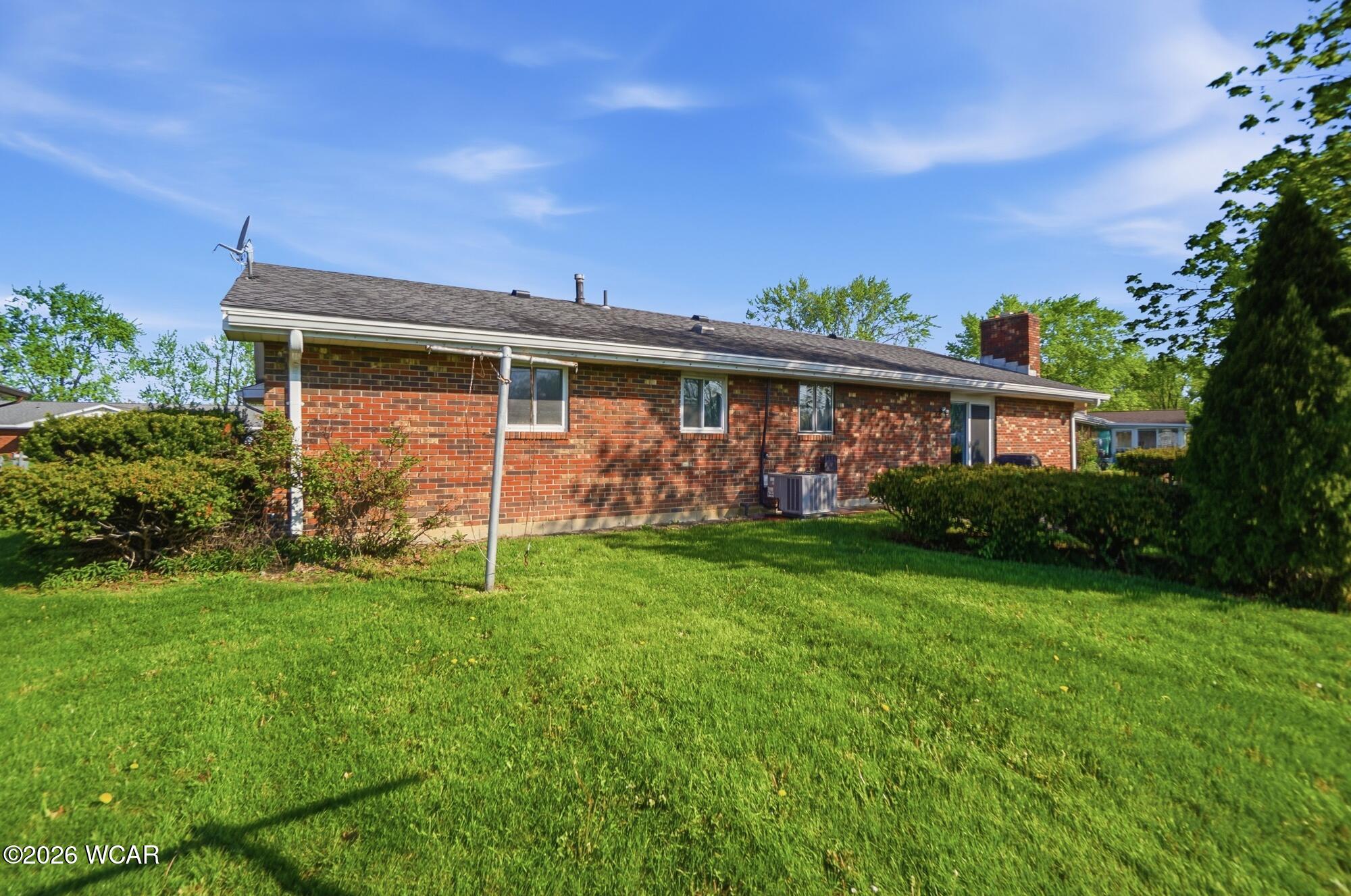 1044 Woodland Drive, Lima, Ohio