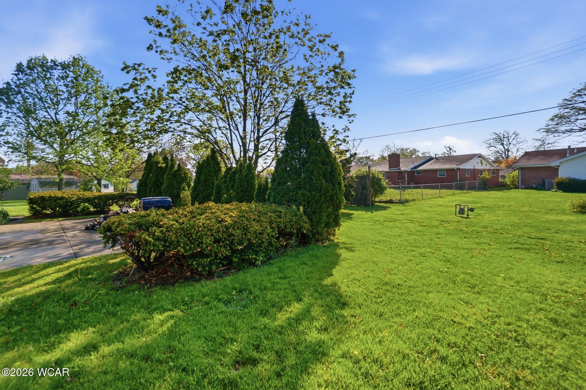 1044 Woodland Drive, Lima, Ohio