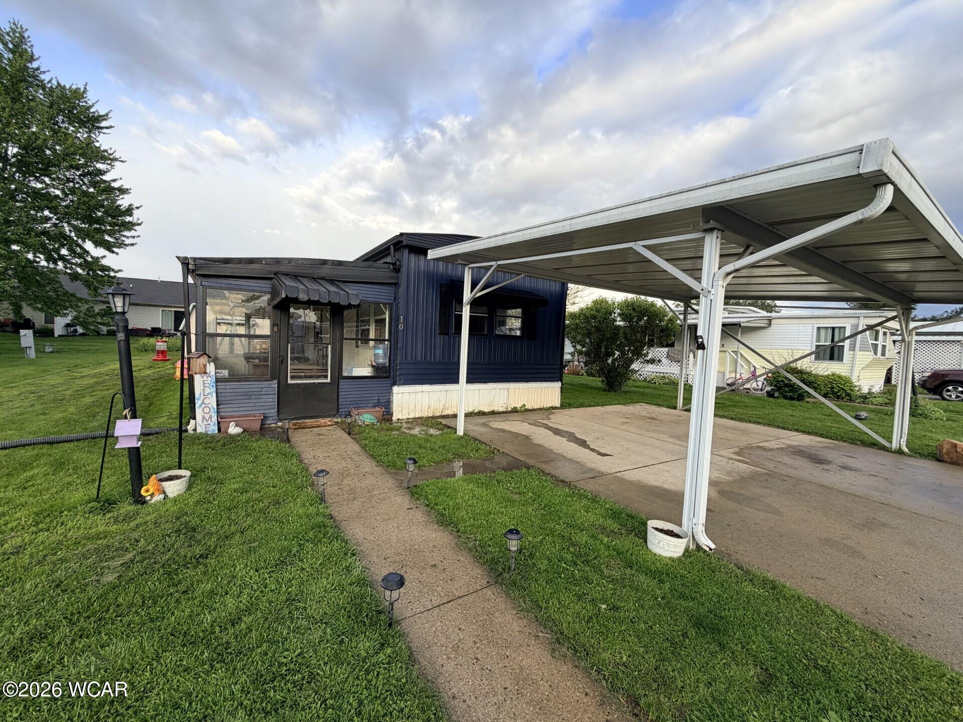 10 Summerplace Drive, Wapakoneta, Ohio