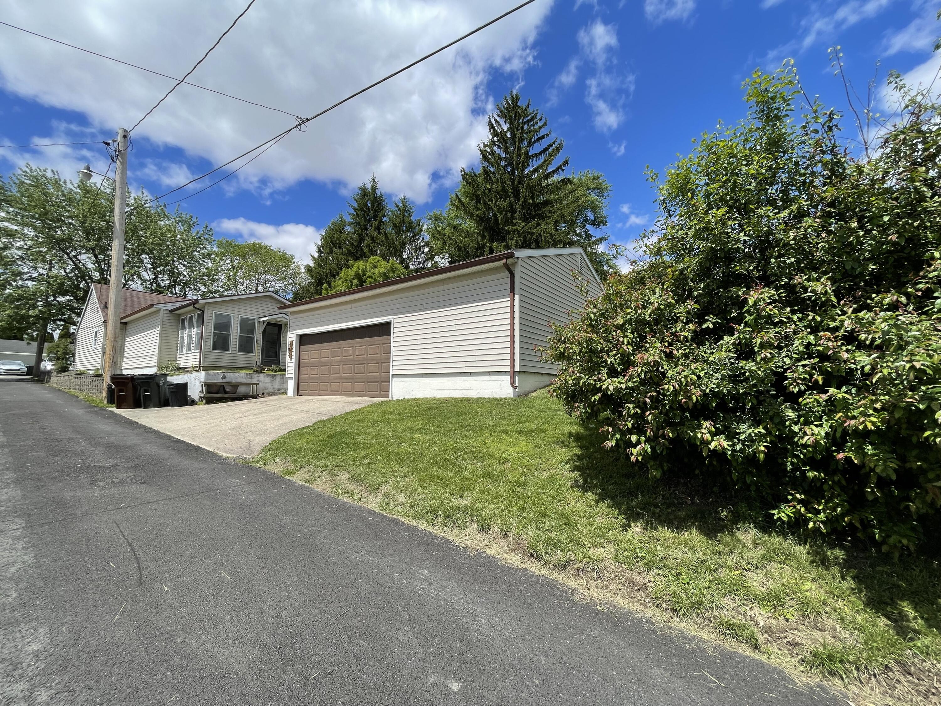 360 Ridge Street, Piqua, Ohio 45356