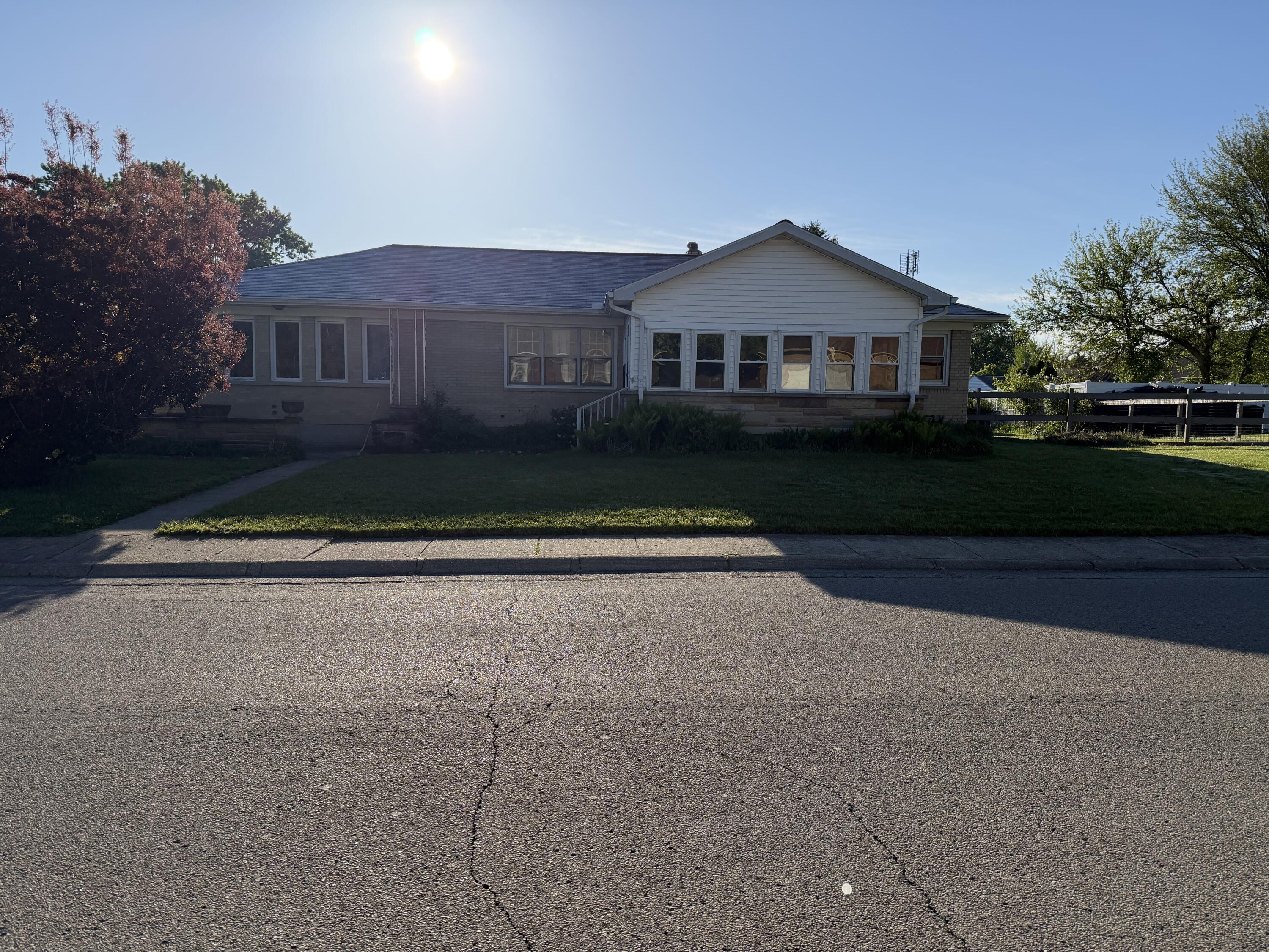 2416 Northmoor Drive, Springfield, Ohio 45503