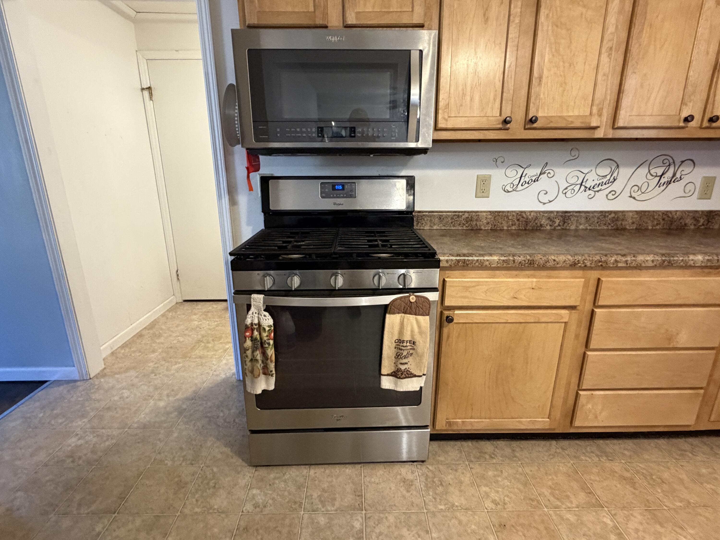 2416 Northmoor Drive, Springfield, Ohio 45503