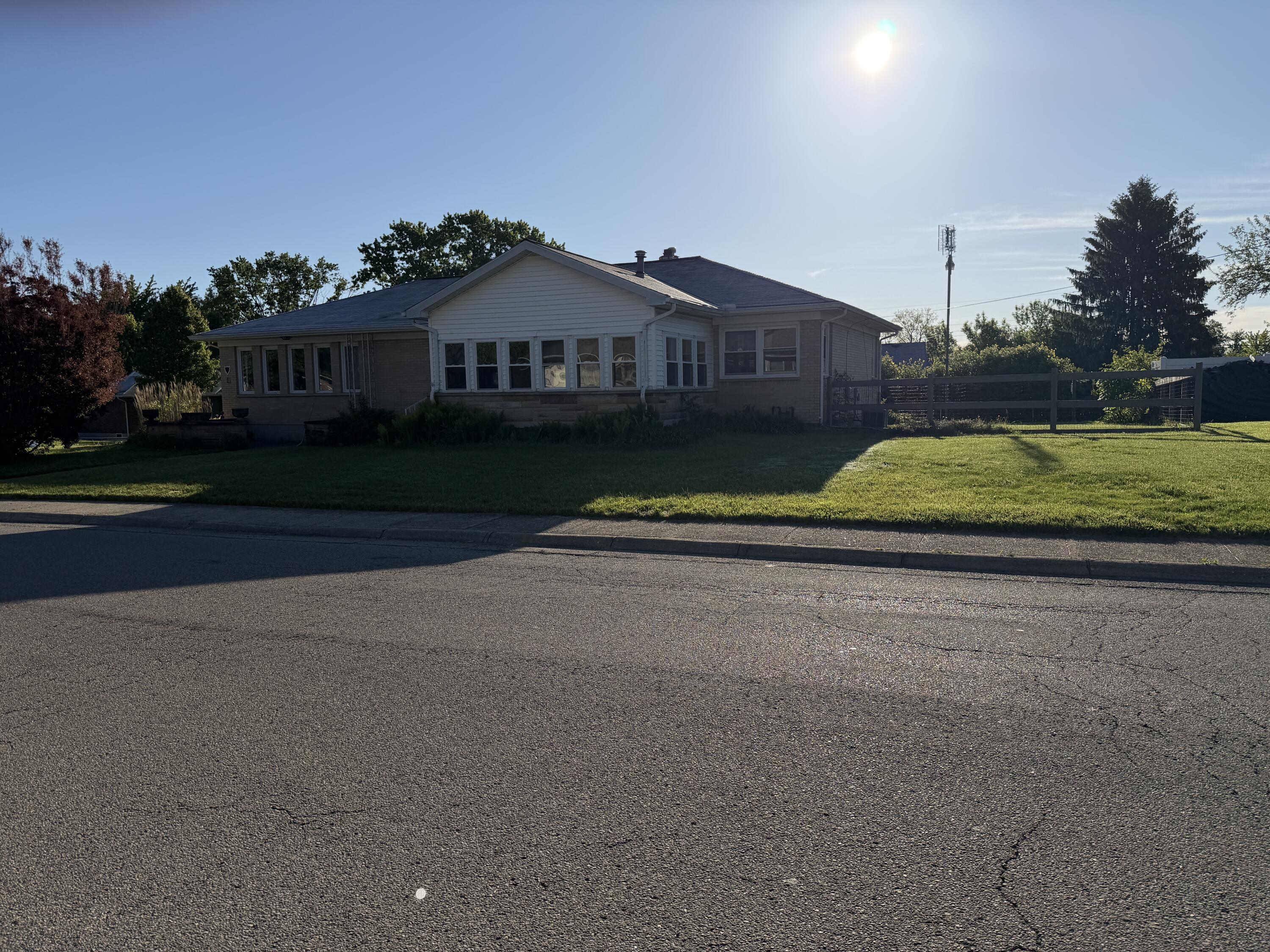 2416 Northmoor Drive, Springfield, Ohio 45503