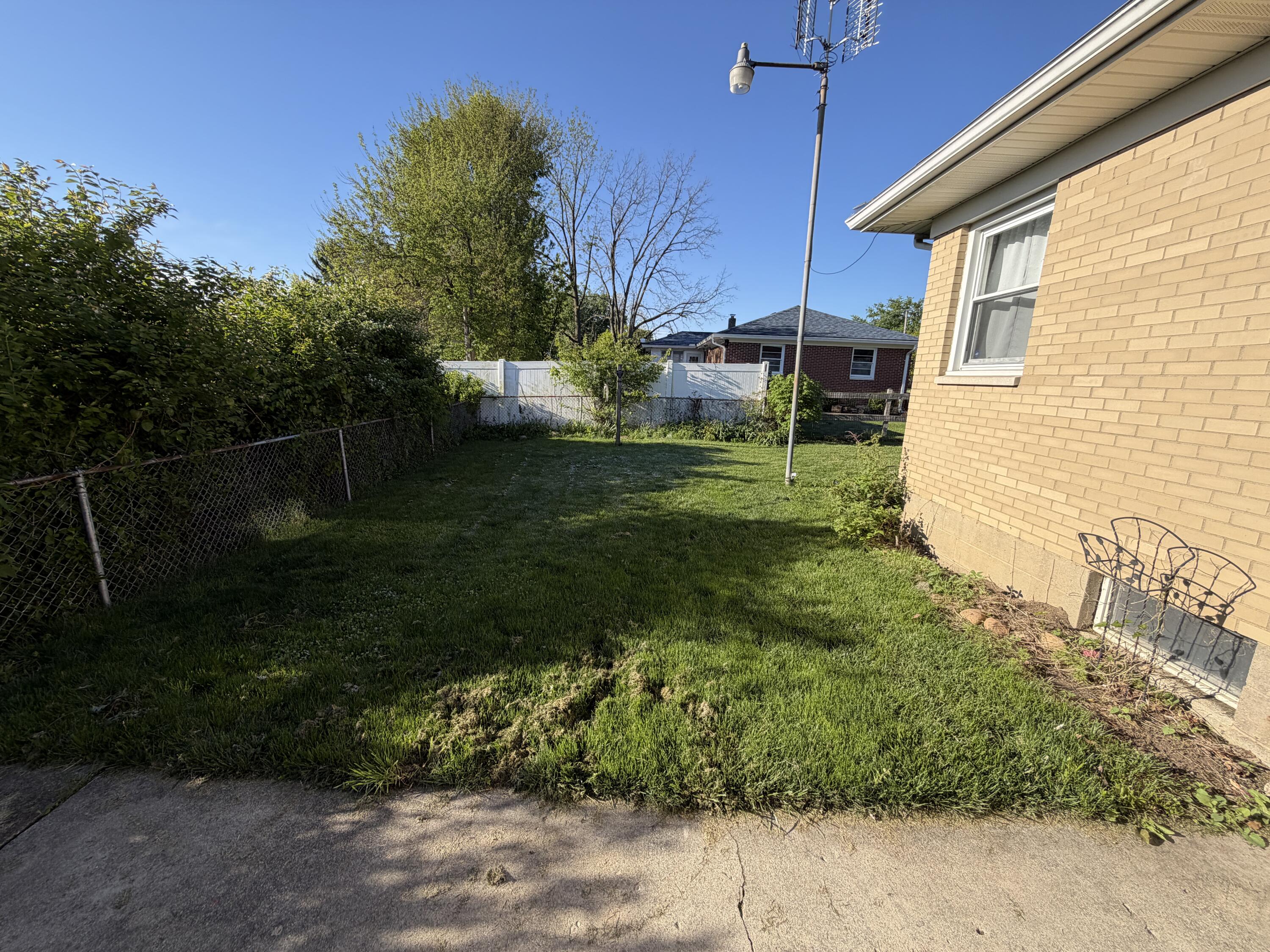2416 Northmoor Drive, Springfield, Ohio 45503