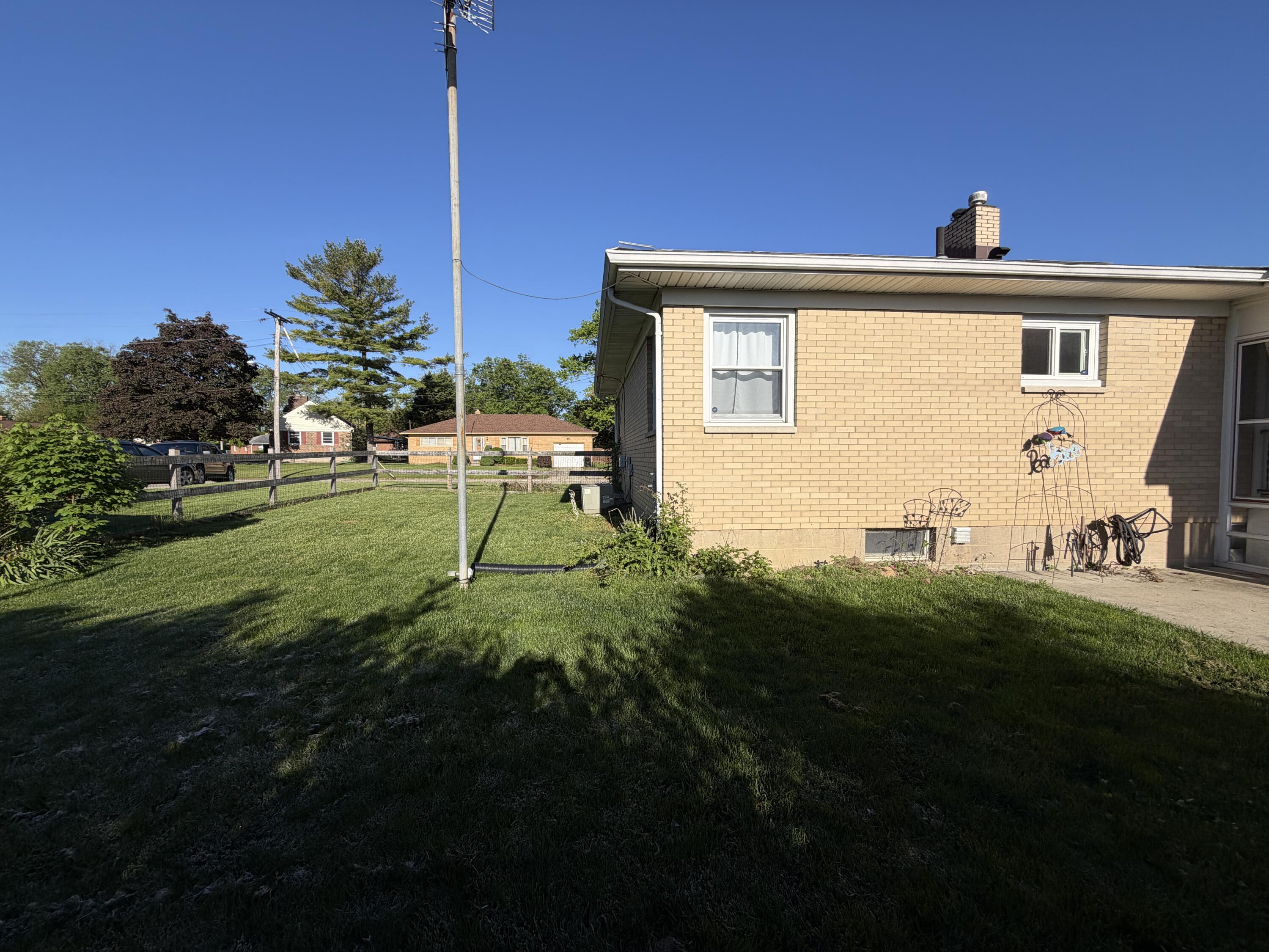 2416 Northmoor Drive, Springfield, Ohio 45503