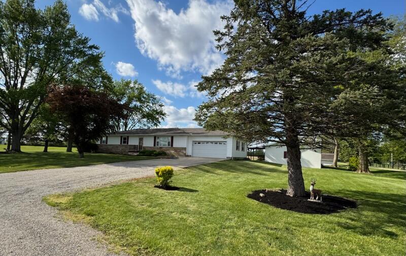 5505 Buckneck Road, Bradford, Ohio 45308