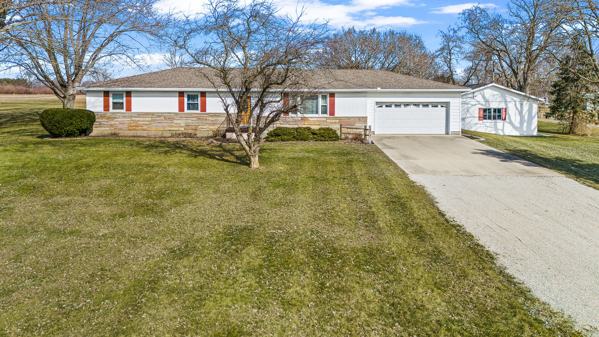 5505 Buckneck Road, Bradford, Ohio 45308
