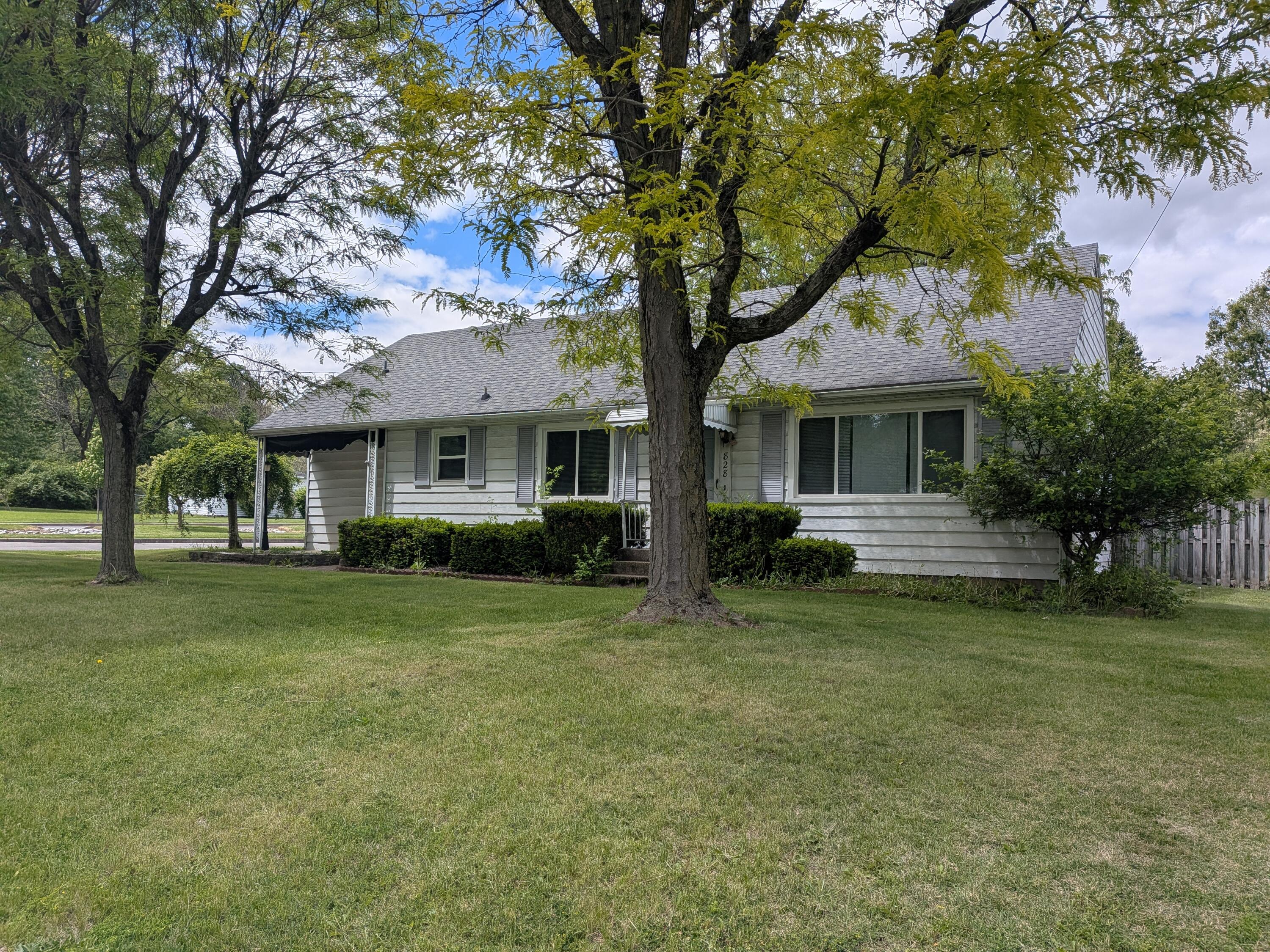 828 Covington Avenue, Piqua, Ohio 45356