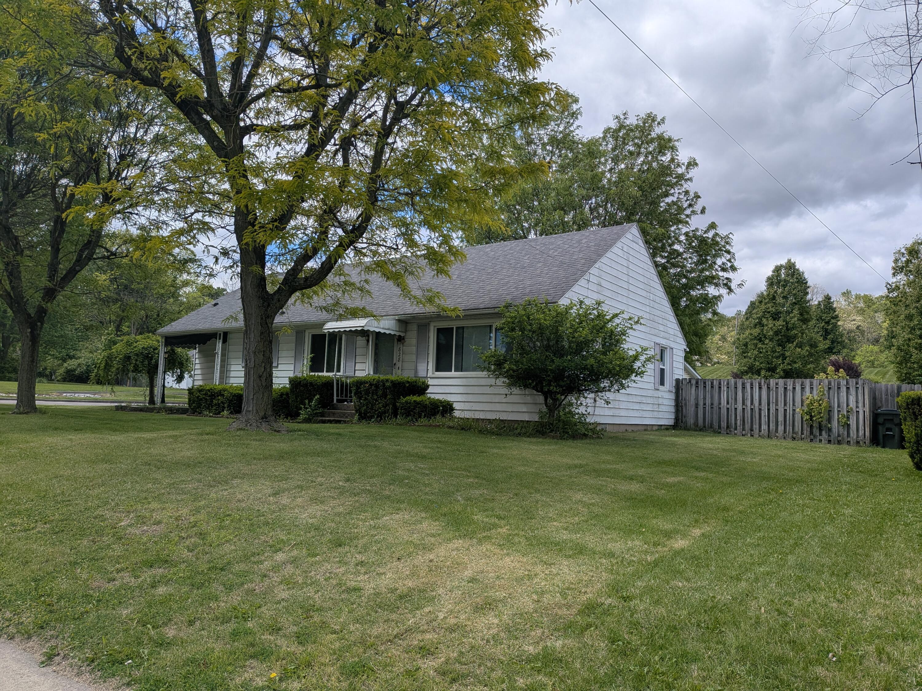 828 Covington Avenue, Piqua, Ohio 45356