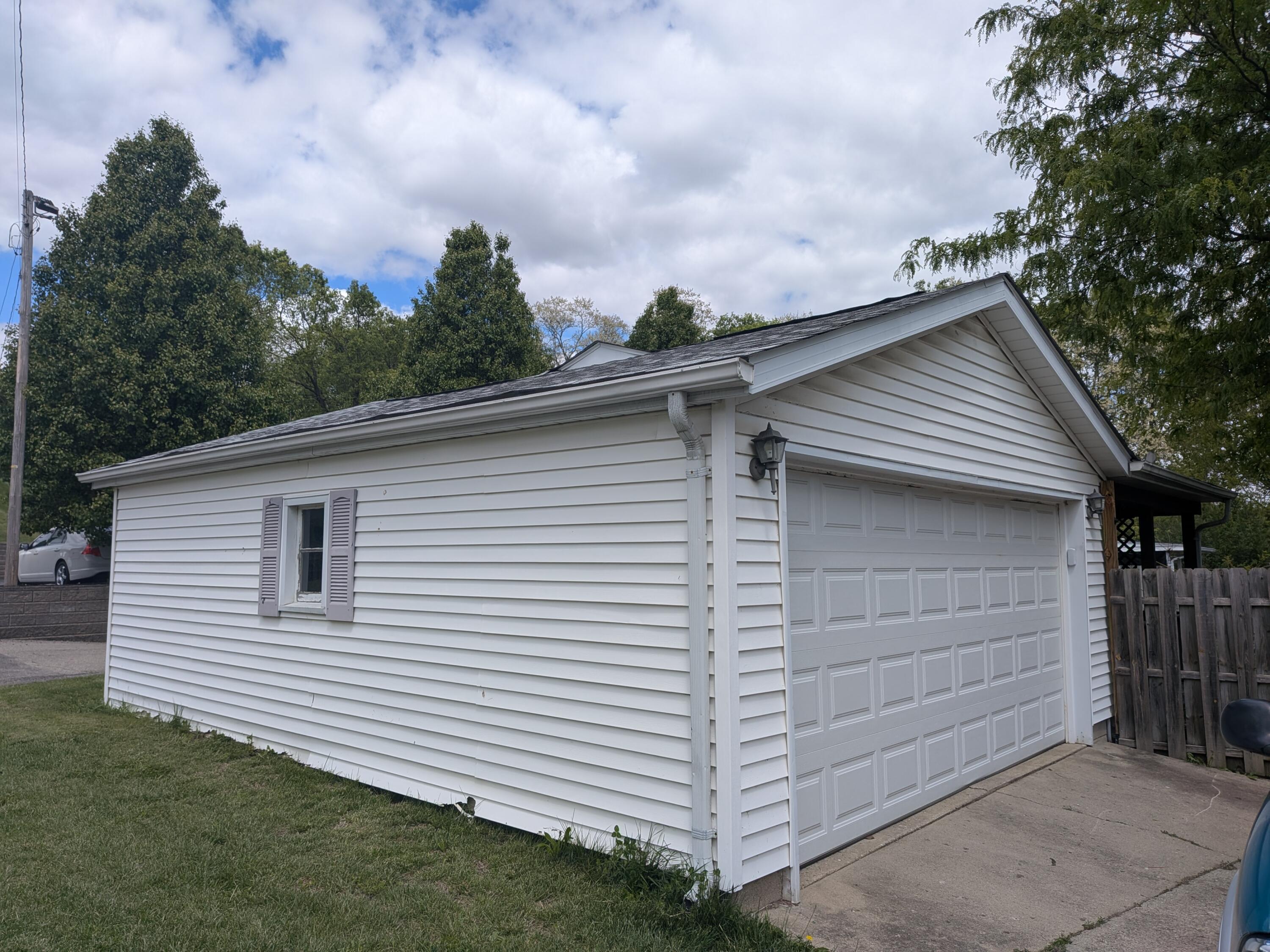 828 Covington Avenue, Piqua, Ohio 45356