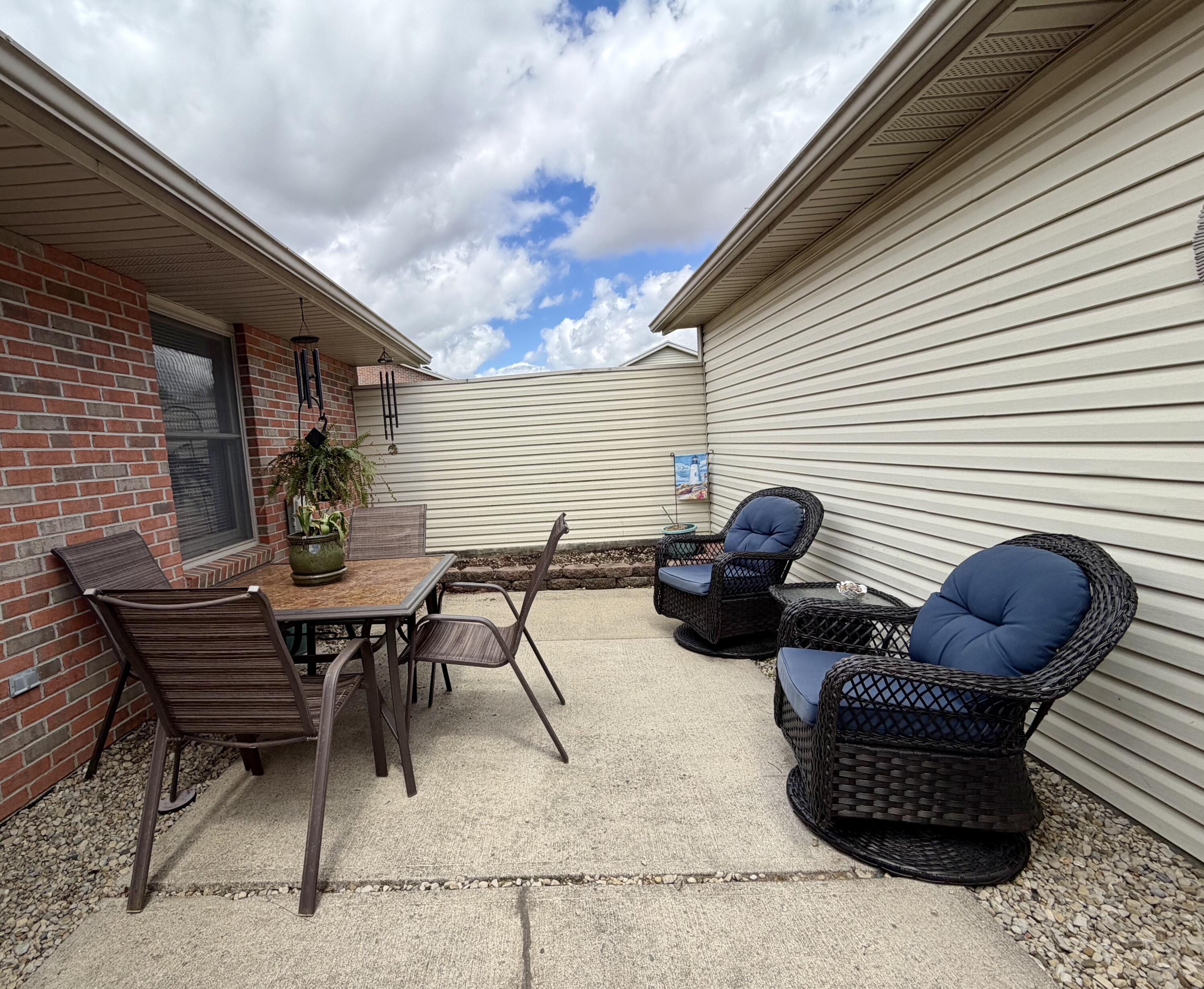 4250 Midfield Street, Springfield, Ohio 45503