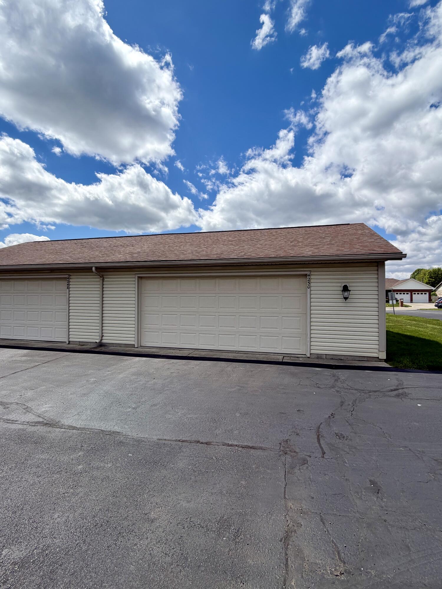 4250 Midfield Street, Springfield, Ohio 45503