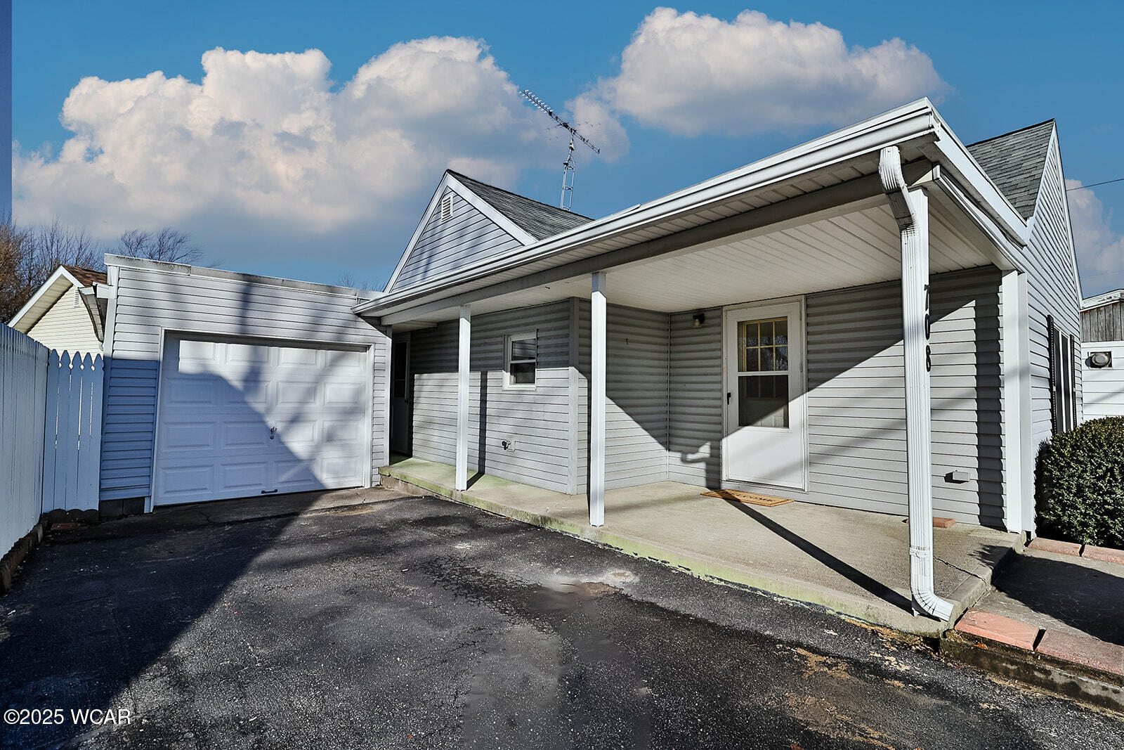 708 SR 708, Russells Point, Ohio