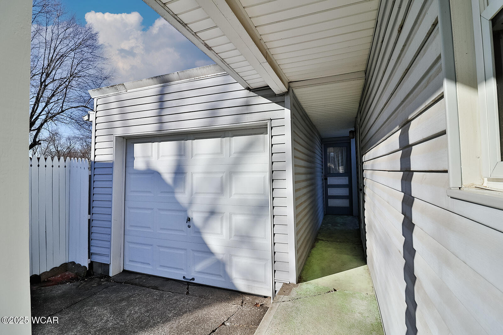 708 SR 708, Russells Point, Ohio