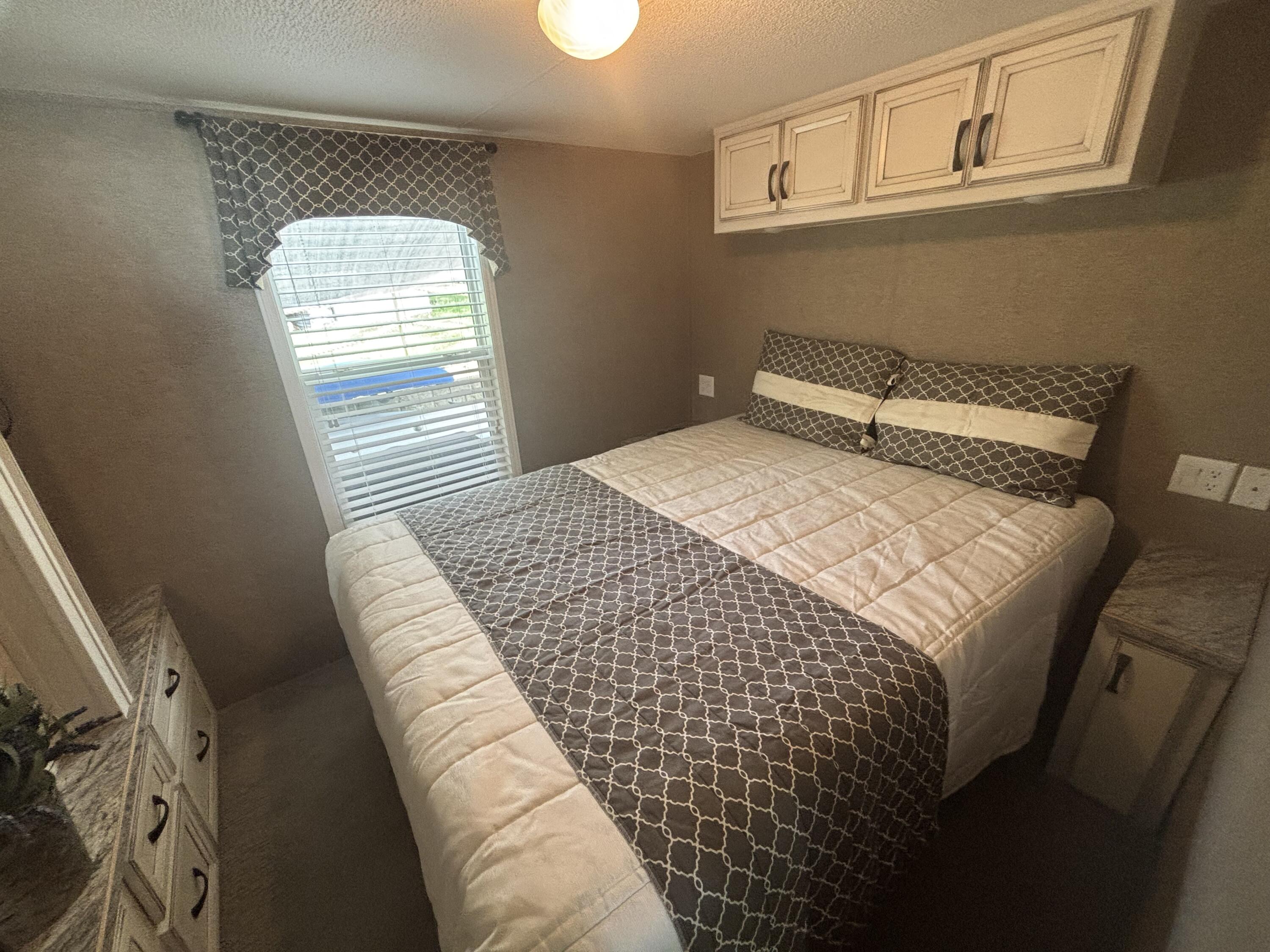 11539 Lake Drive, Lakeview, Ohio 43331