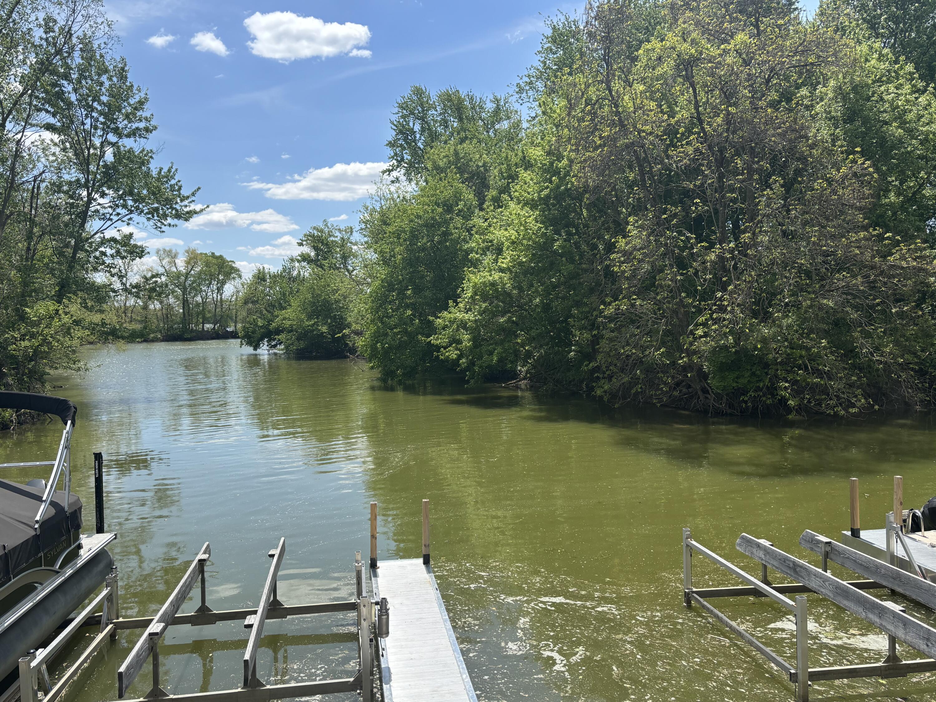 11539 Lake Drive, Lakeview, Ohio 43331