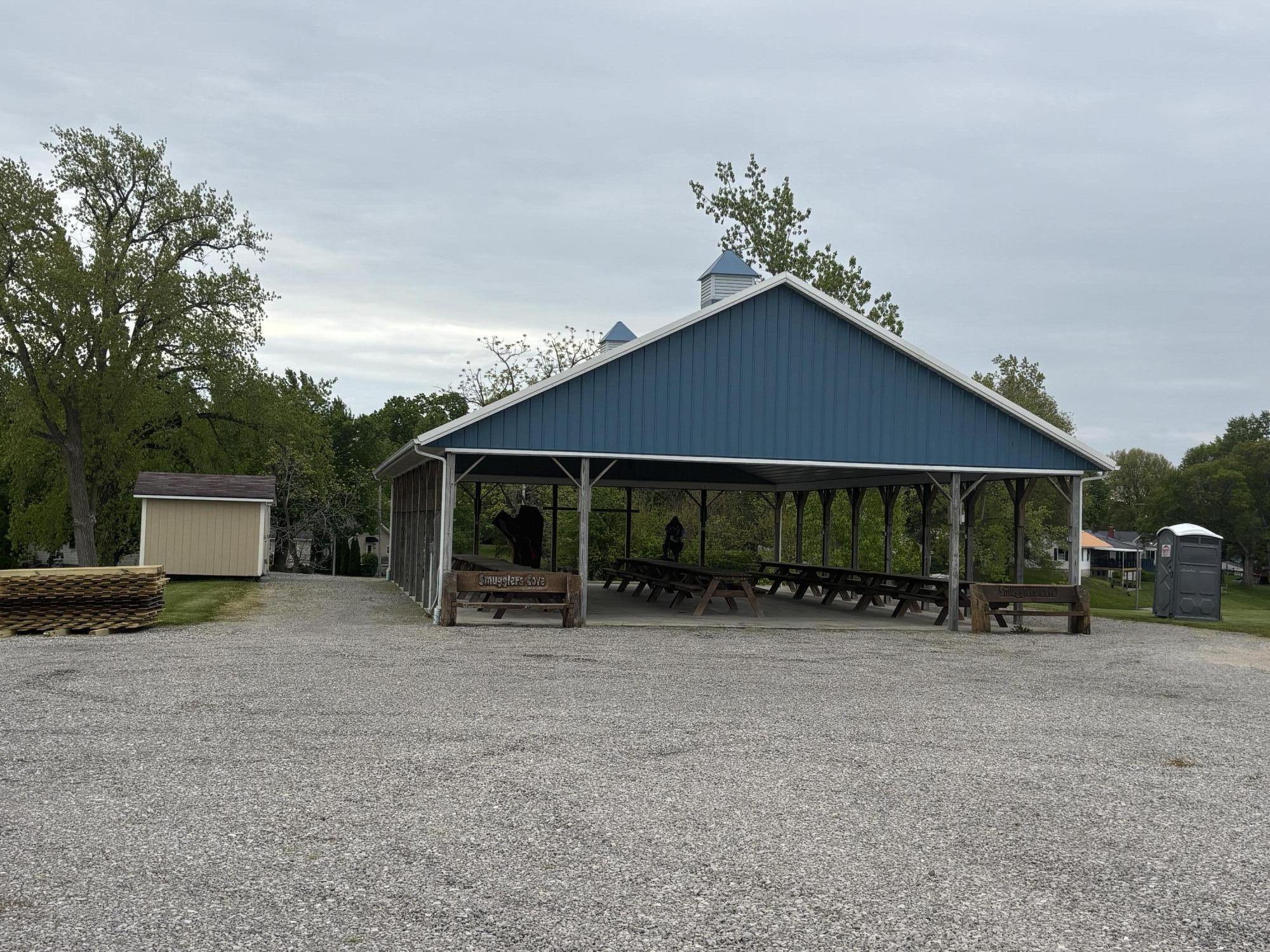 11539 Lake Drive, Lakeview, Ohio 43331