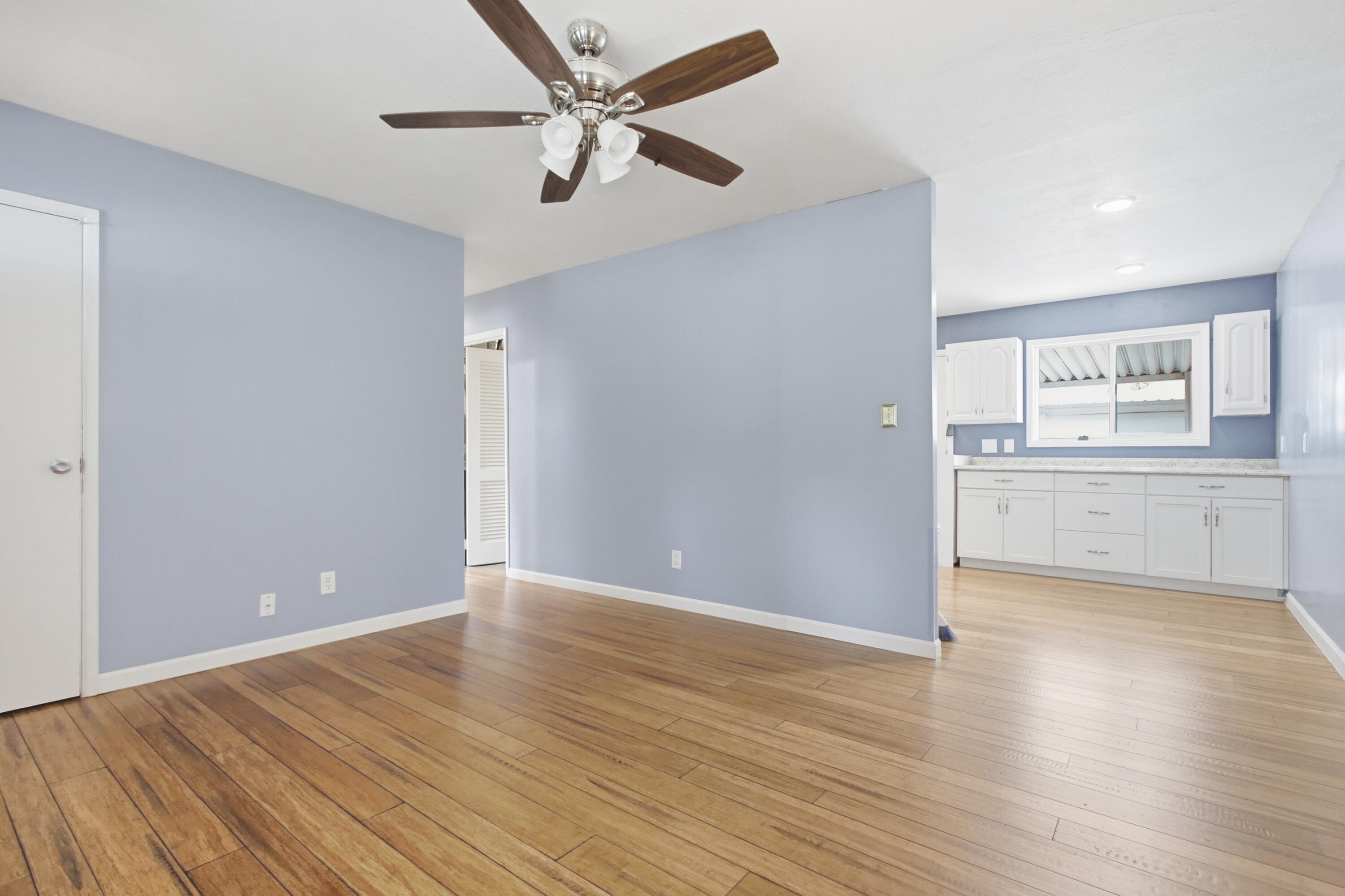 60 Quinby Lane, Dayton, Ohio 45432