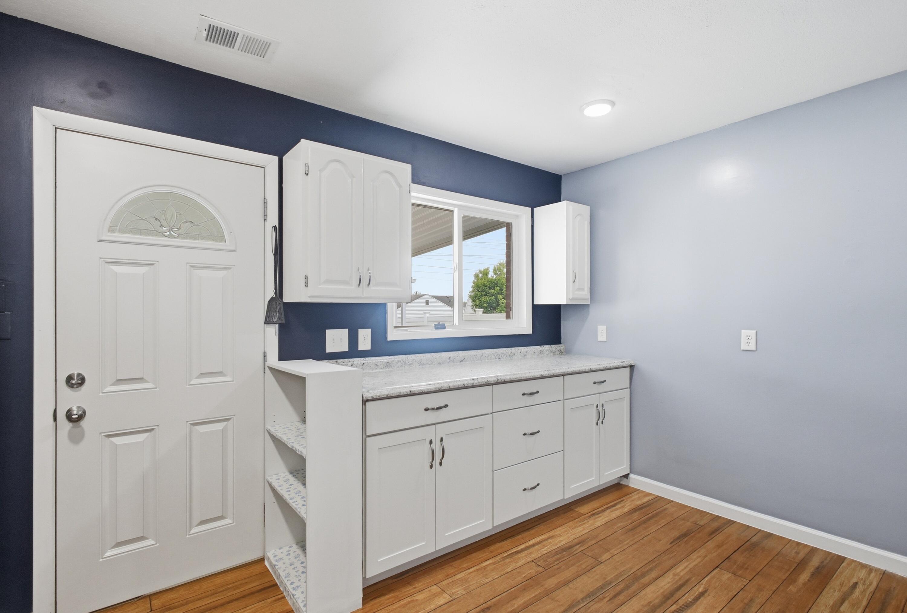 60 Quinby Lane, Dayton, Ohio 45432