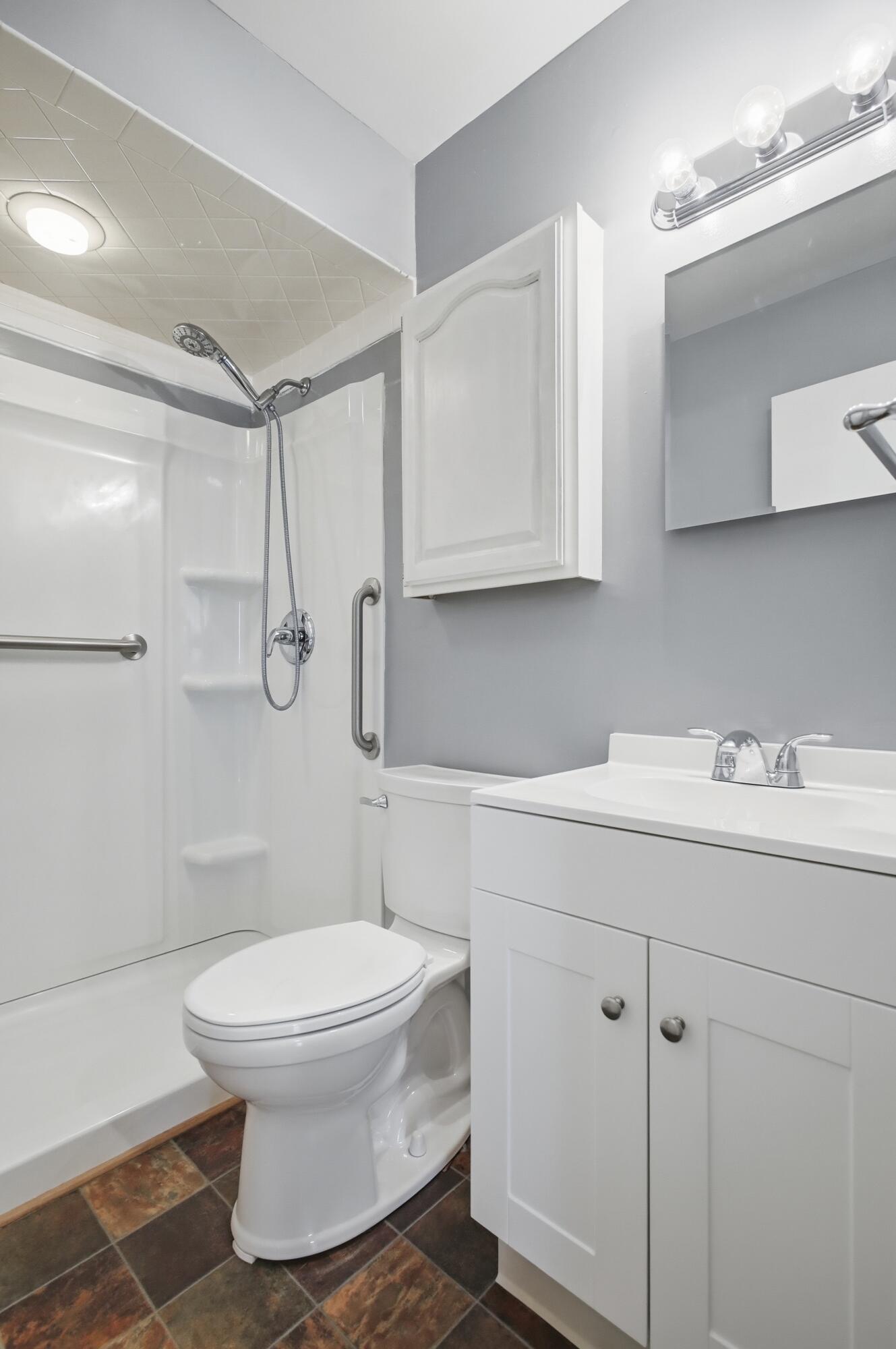 60 Quinby Lane, Dayton, Ohio 45432