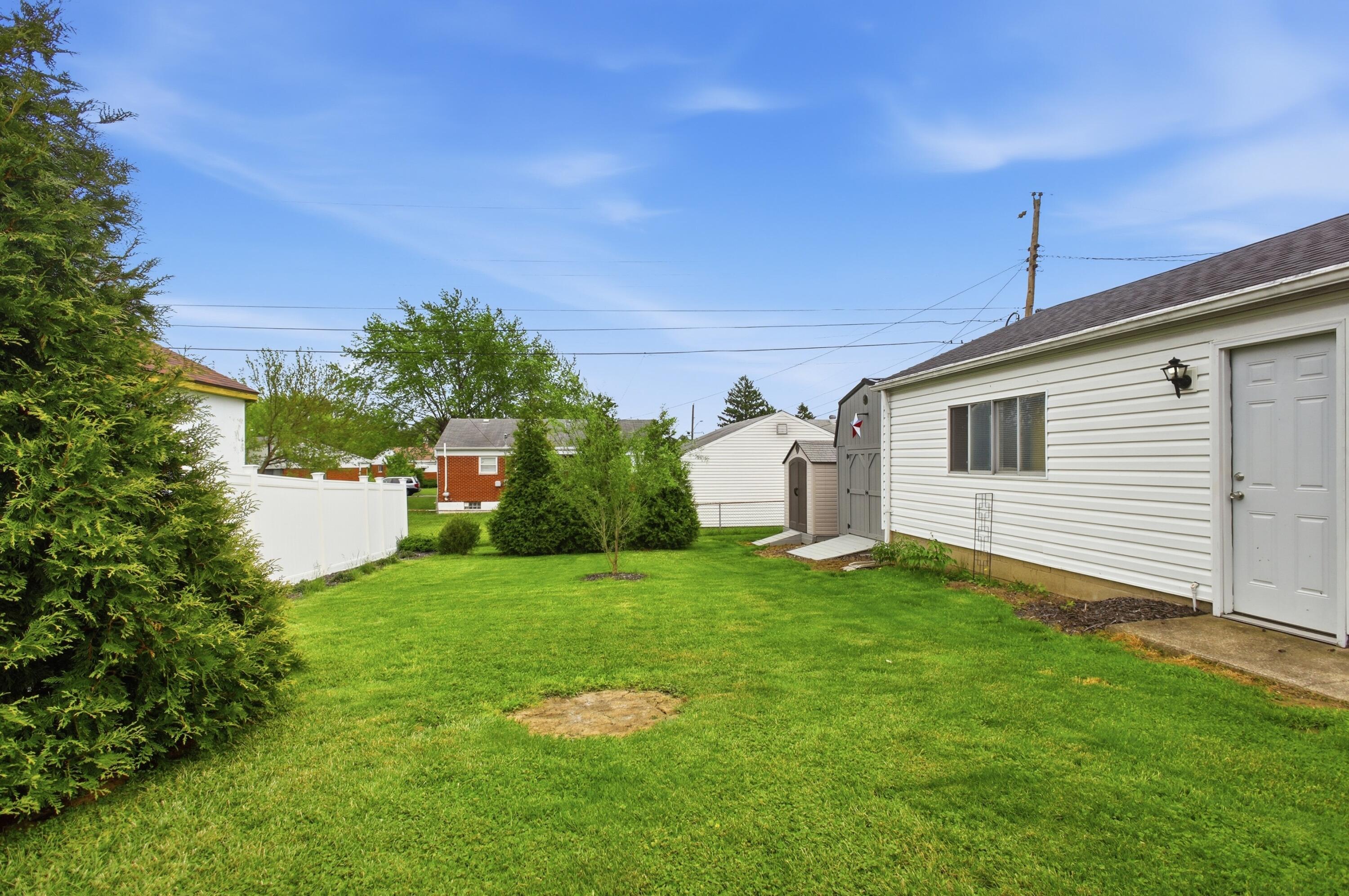 60 Quinby Lane, Dayton, Ohio 45432