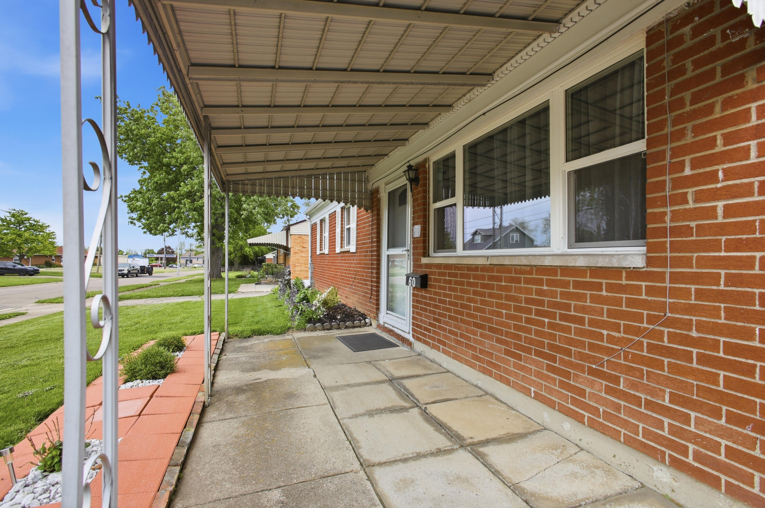 60 Quinby Lane, Dayton, Ohio 45432