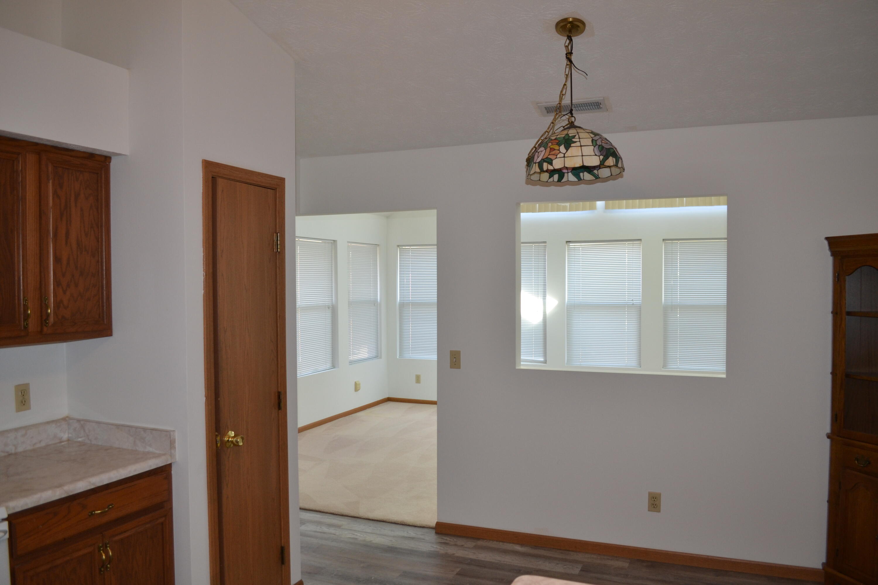 5866 Oldham Drive, Springfield, Ohio 45503