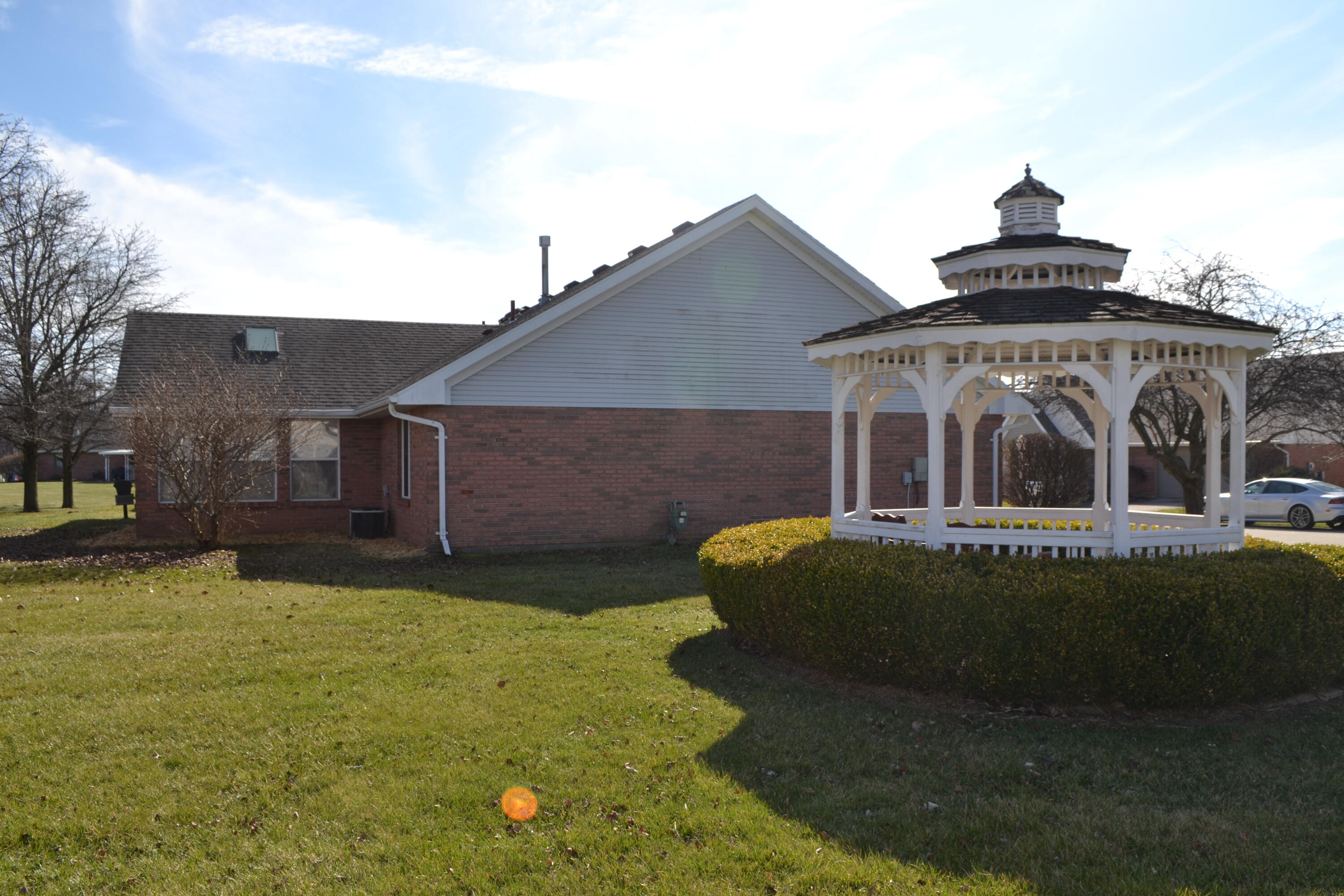 5866 Oldham Drive, Springfield, Ohio 45503