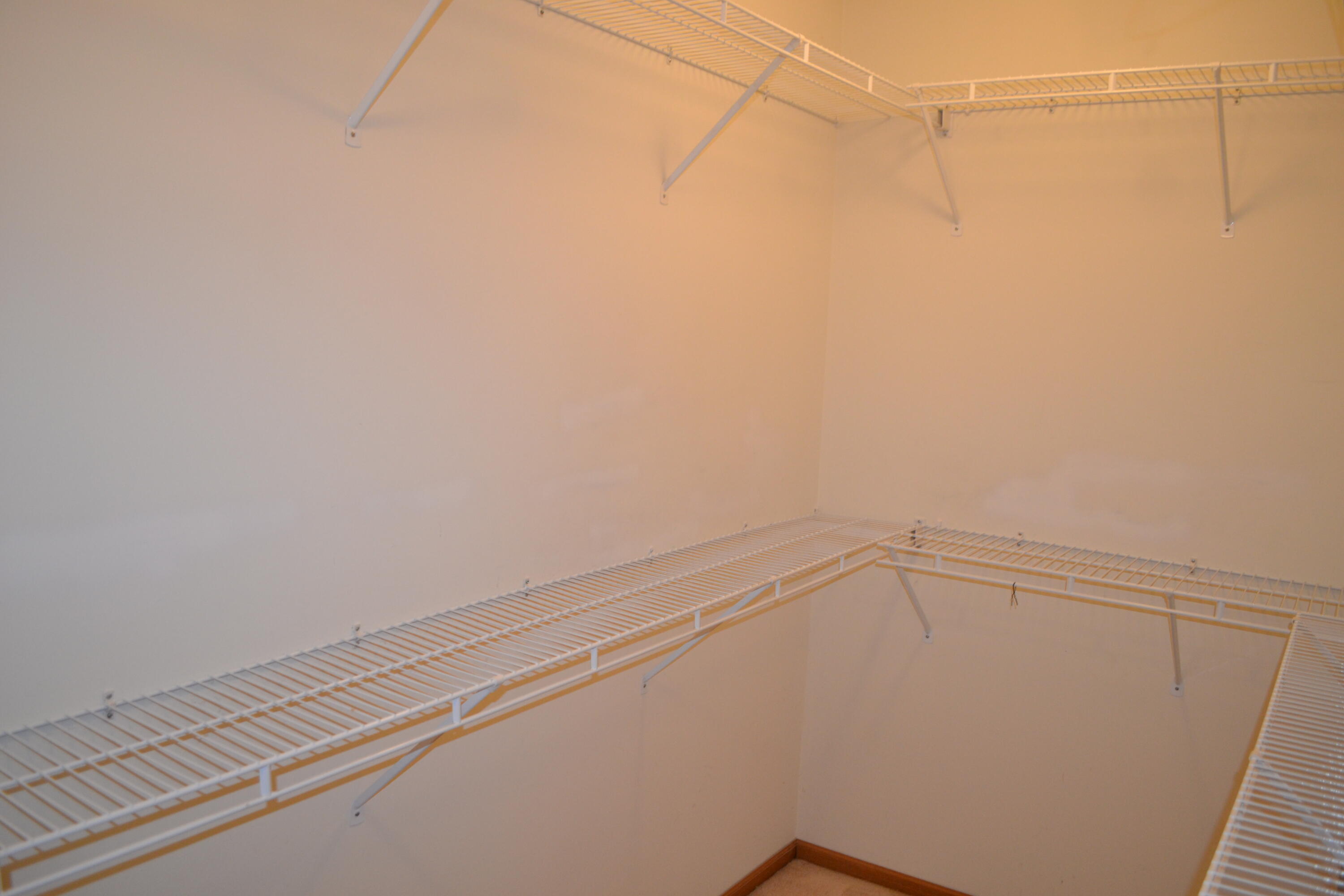 5866 Oldham Drive, Springfield, Ohio 45503