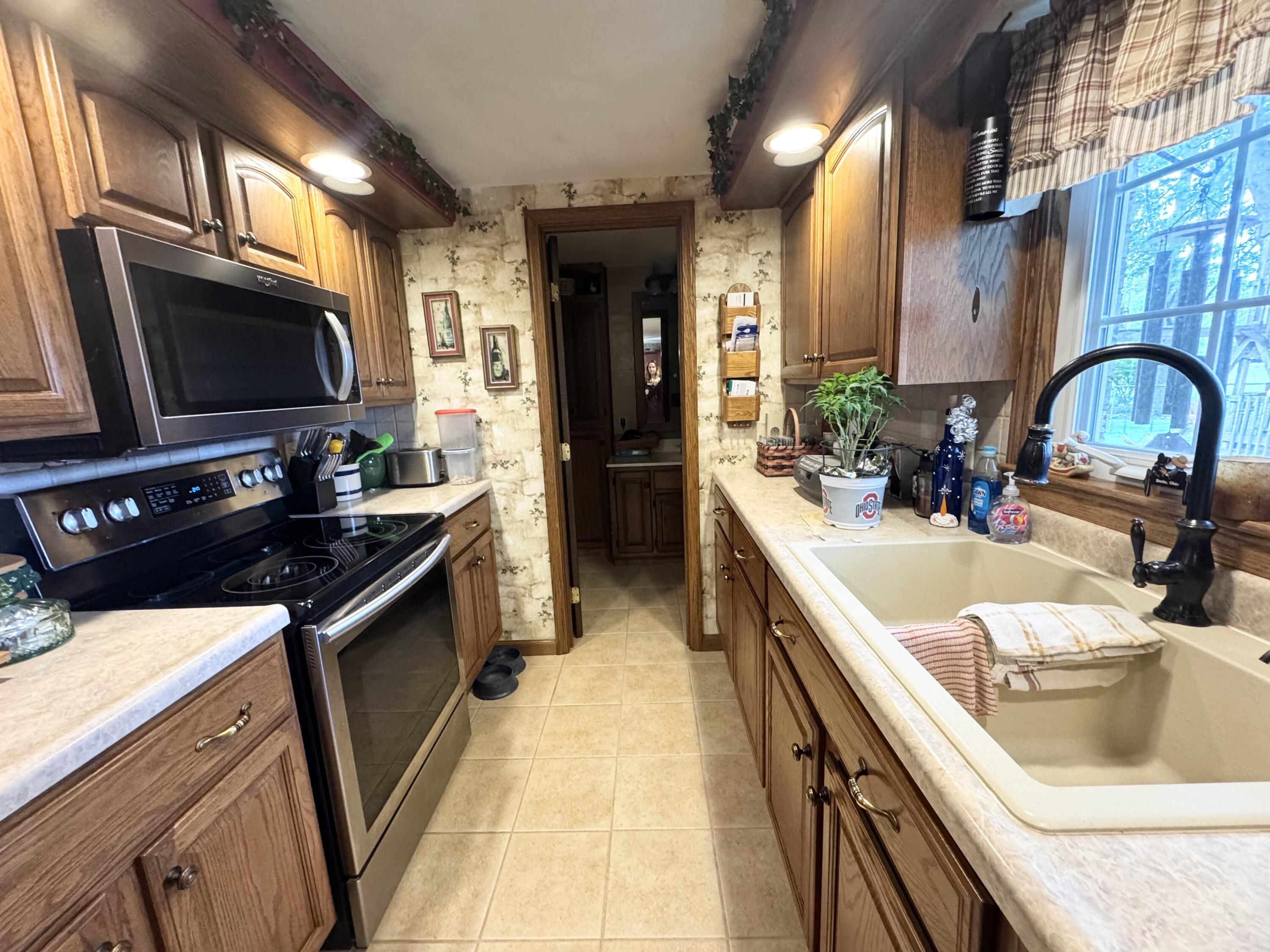 208 Lincoln Drive, Celina, Ohio 45822