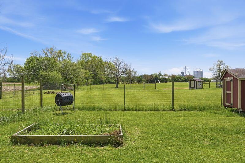 5406 Springfield Jamestown Road, Springfield, Ohio 45502