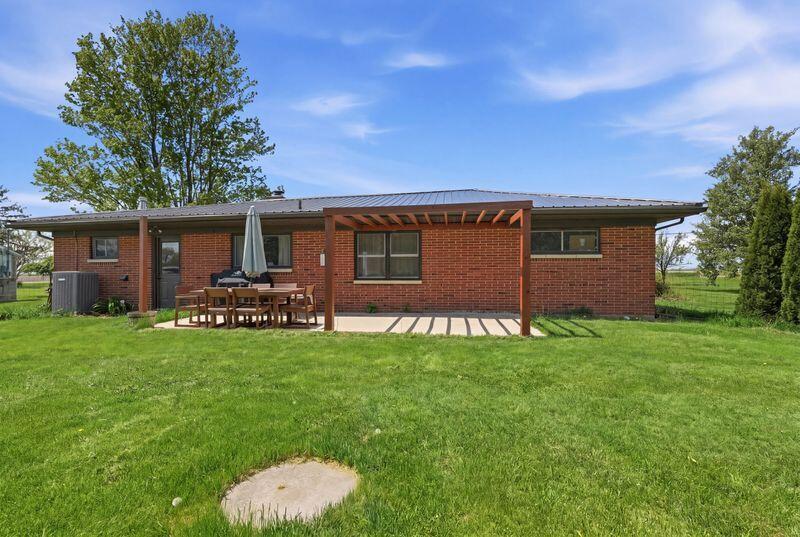5406 Springfield Jamestown Road, Springfield, Ohio 45502